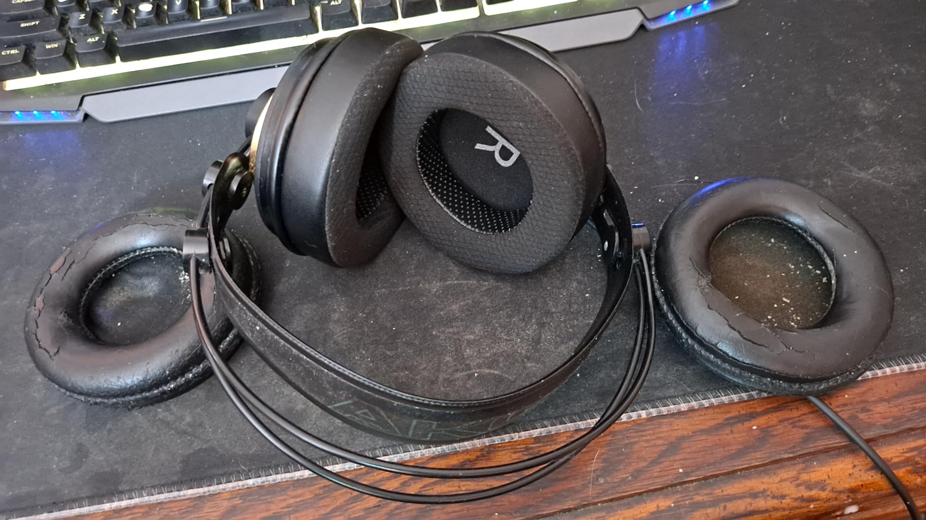 AKG K240STUDIO Semi-Open Studio Headphones customer photo 1