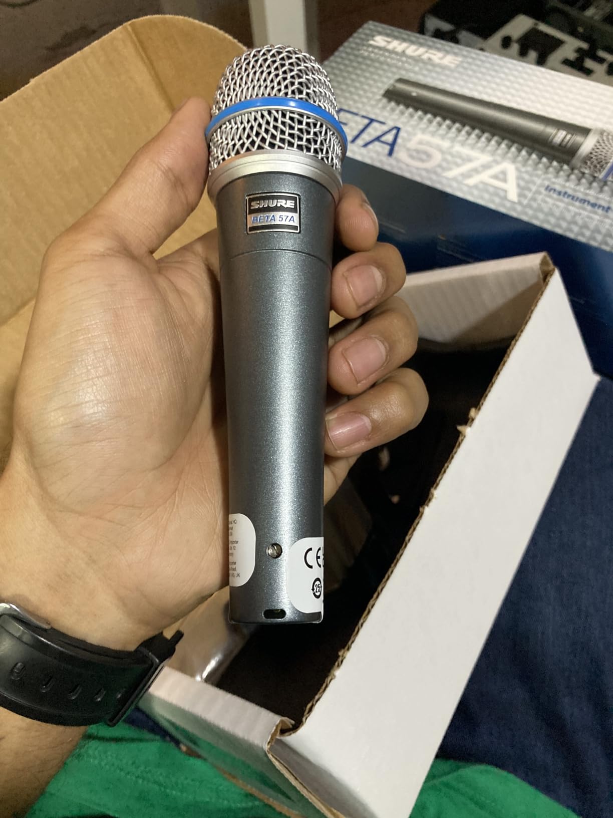 Shure BETA 57A Instrument Microphone - Supercardioid Dynamic Mic for Vocal and Instrumental Applications with High Output Neodymium Element, Durable Steel Mesh Grille and Shock Mount customer photo 2