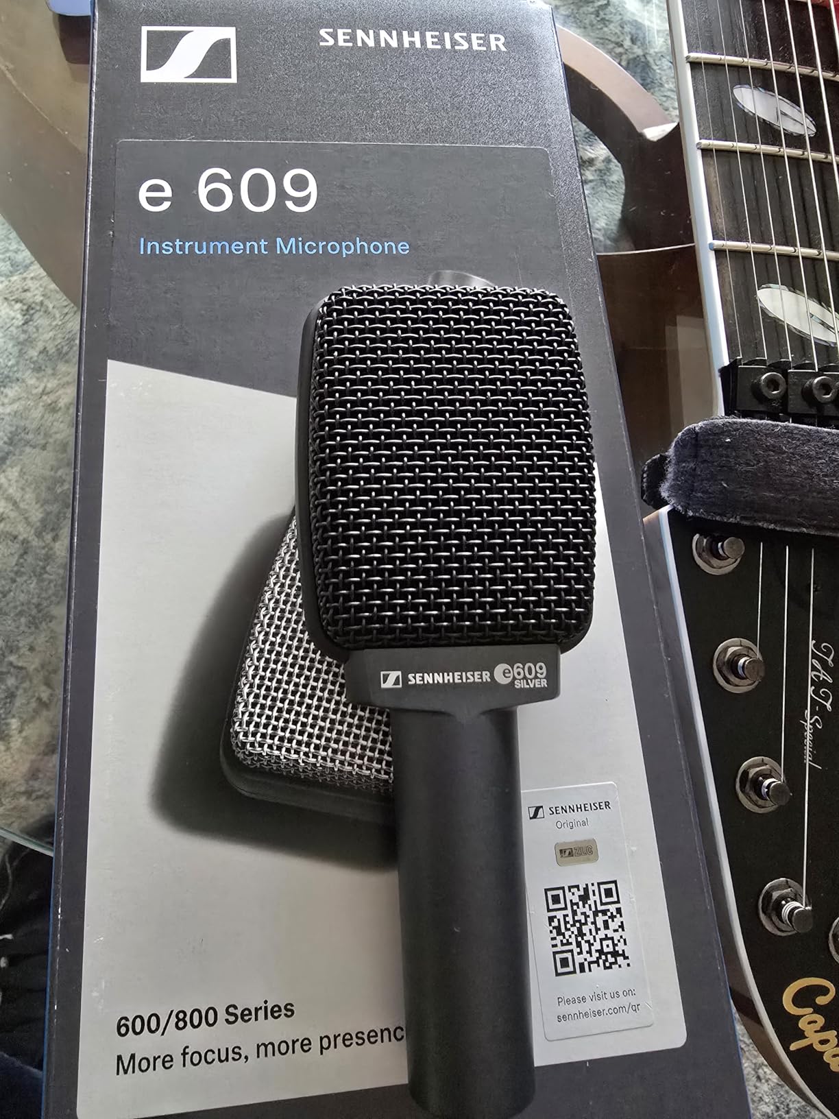 Sennheiser Professional e 609 Silver Super-Cardioid Instrument Microphone, Wired, Wireless customer photo 2