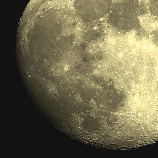 Celestron NexStar 130SLT Computerized Telescope - Compact and Portable - Newtonian Reflector Optical Design - SkyAlign Technology - Computerized Hand Control - 130mm Aperture Grey customer photo 2