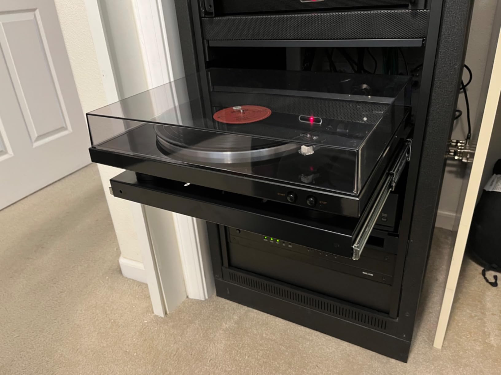Denon DP-300F Fully Automatic Analog Turntable with Built-in Phono Equalizer customer photo 1