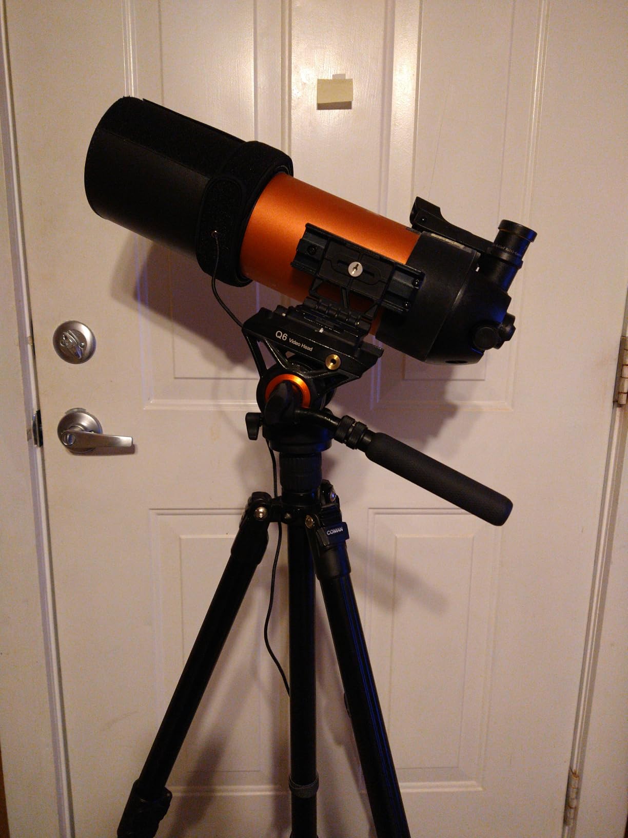 Celestron NexStar 4SE Computerized Telescope - 4-Inch Maksutov-Cassegrain Optical Tube - Fully Automated GoTo Mount with SkyAlign - Ideal for Beginners and Advanced Users - 40,000+ Object Database customer photo 2