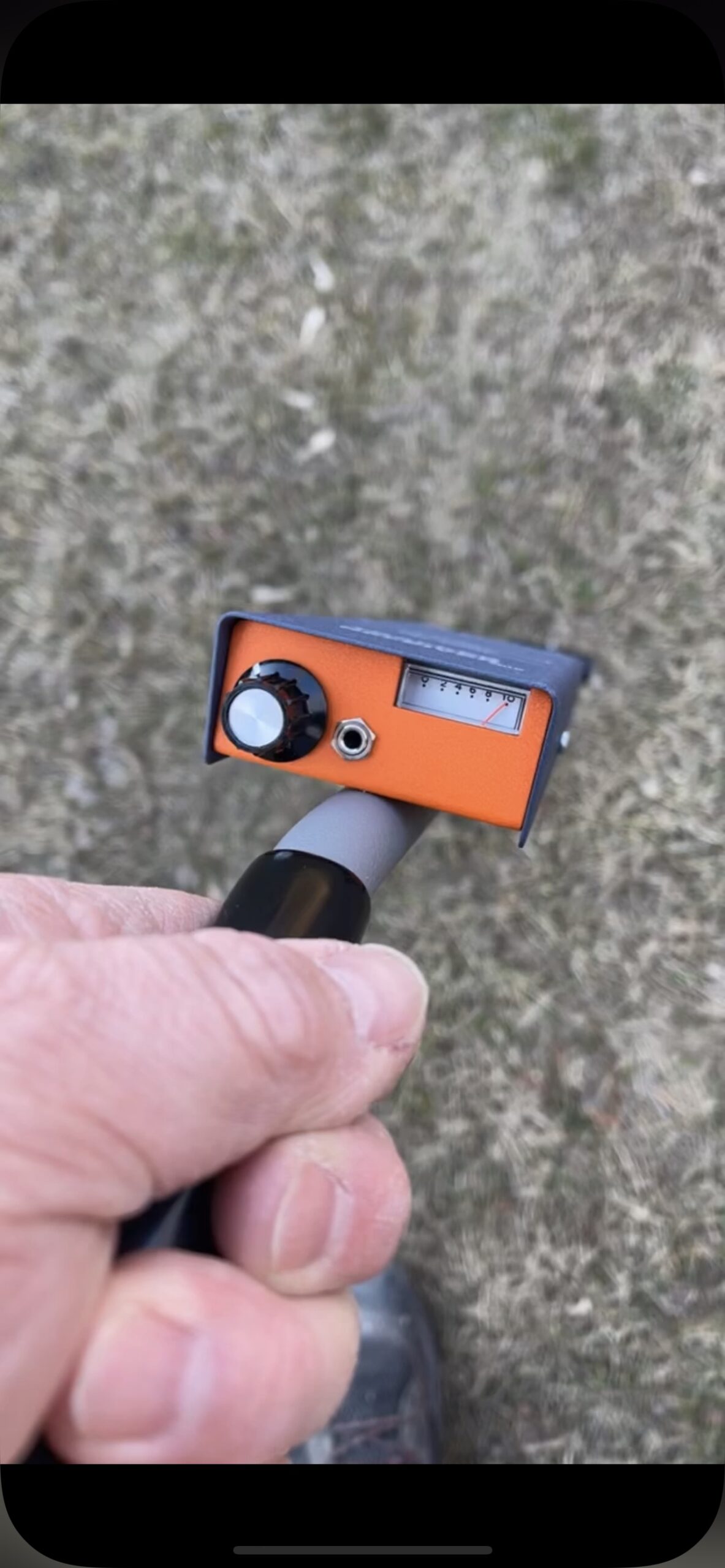 TEMPO Communications 501 Tracker II Underground Wire Locator, Buried Wire Locator, Underground Wire Tracer, Locate Wires 7 Ft Deep customer photo 1