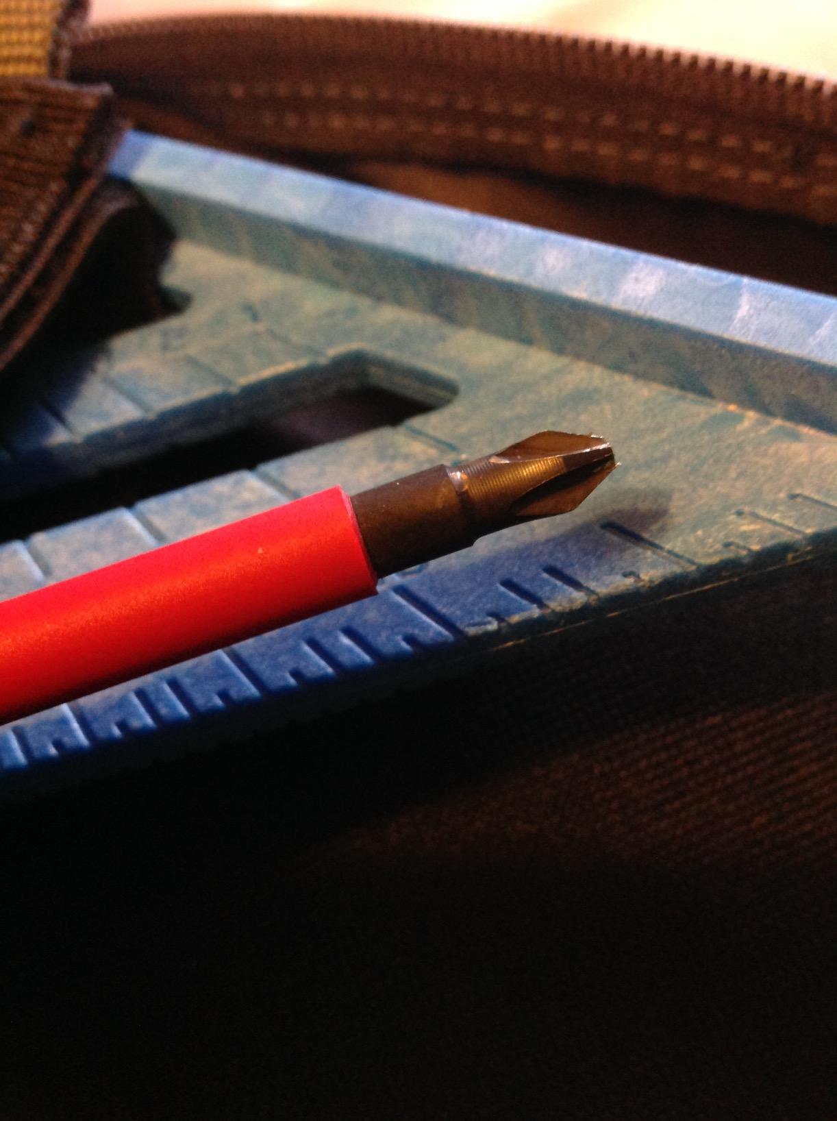 Wiha 32092 Slotted and Phillips Insulated Screwdriver Set, 1000 Volt, 5-Piece customer photo 1