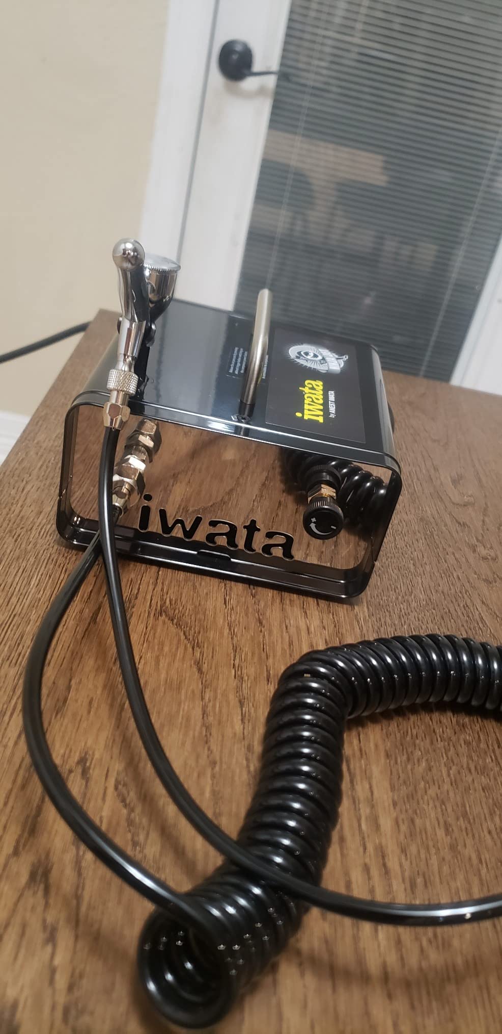 Iwata Ninja Jet Airbrush Compressor - 110-120V Quiet Compact Mini Air Compressor with Hose & Adaptors - Maintenance-Free, Adjustable Pressure - For Hobbyists, Artists, Cake & Model Painting customer photo 1
