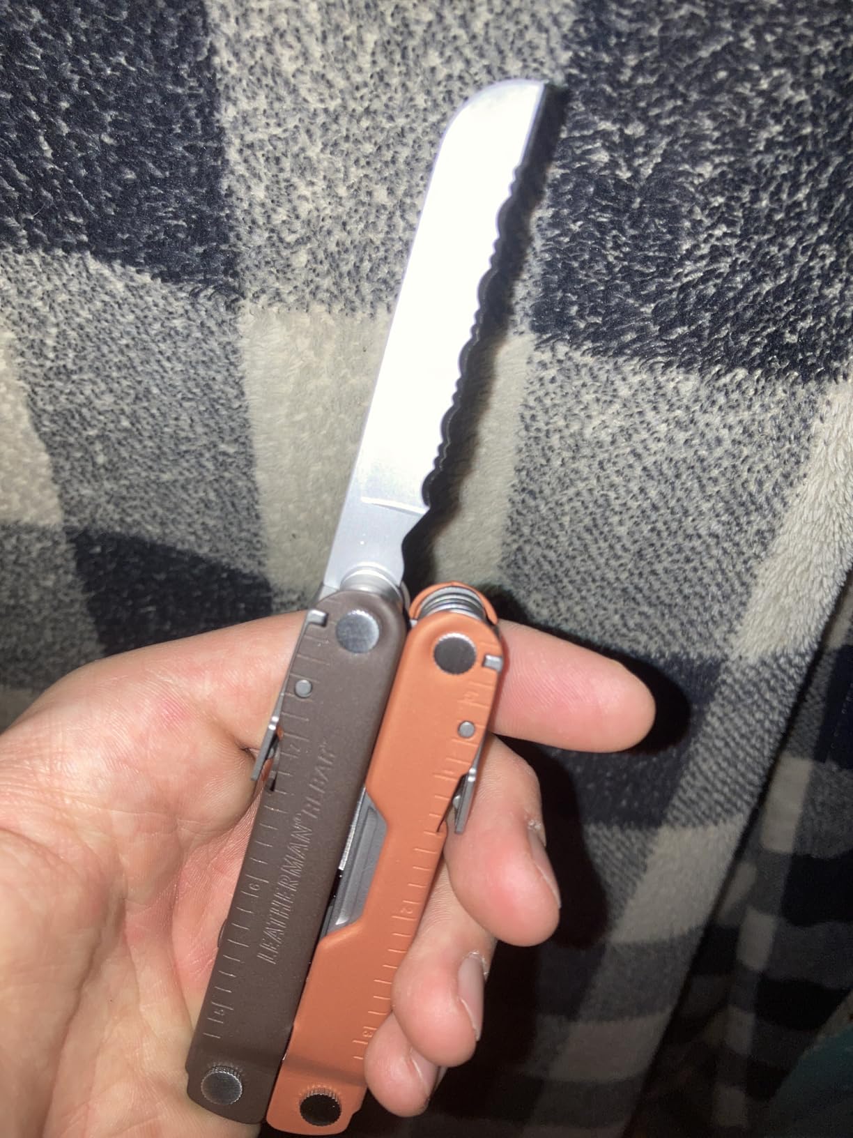 LEATHERMAN Rebar Multitool with Premium Replaceable Wire Cutters and Saw, Stainless Steel customer photo 2