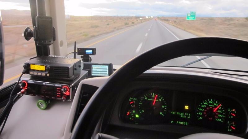 Uniden BEARCAT 980 40-Channel SSB CB Radio with Sideband NOAA WeatherBand, 7-Color Digital Display PA/CB Switch and Noise Cancelling Mic customer photo 2