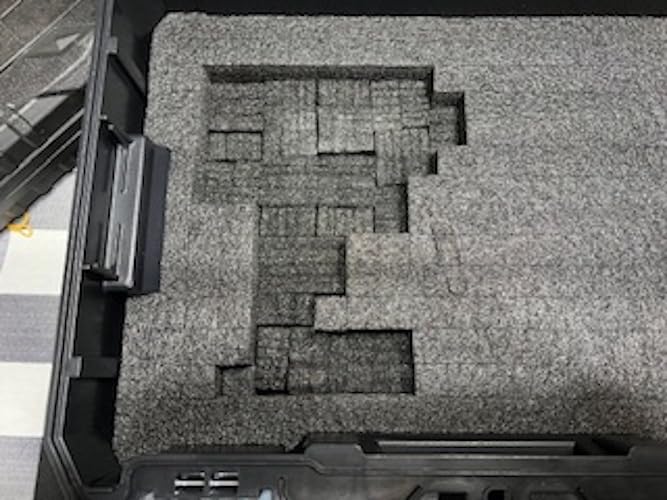 DEWALT Tool Box TSTAK II, 13 In. Flat Top Tool Storage Case, Stackable Organizer Hard Case Portable Toolbox, Heavy Duty, Holds Up To 66 lbs (DWST17807) customer photo 2