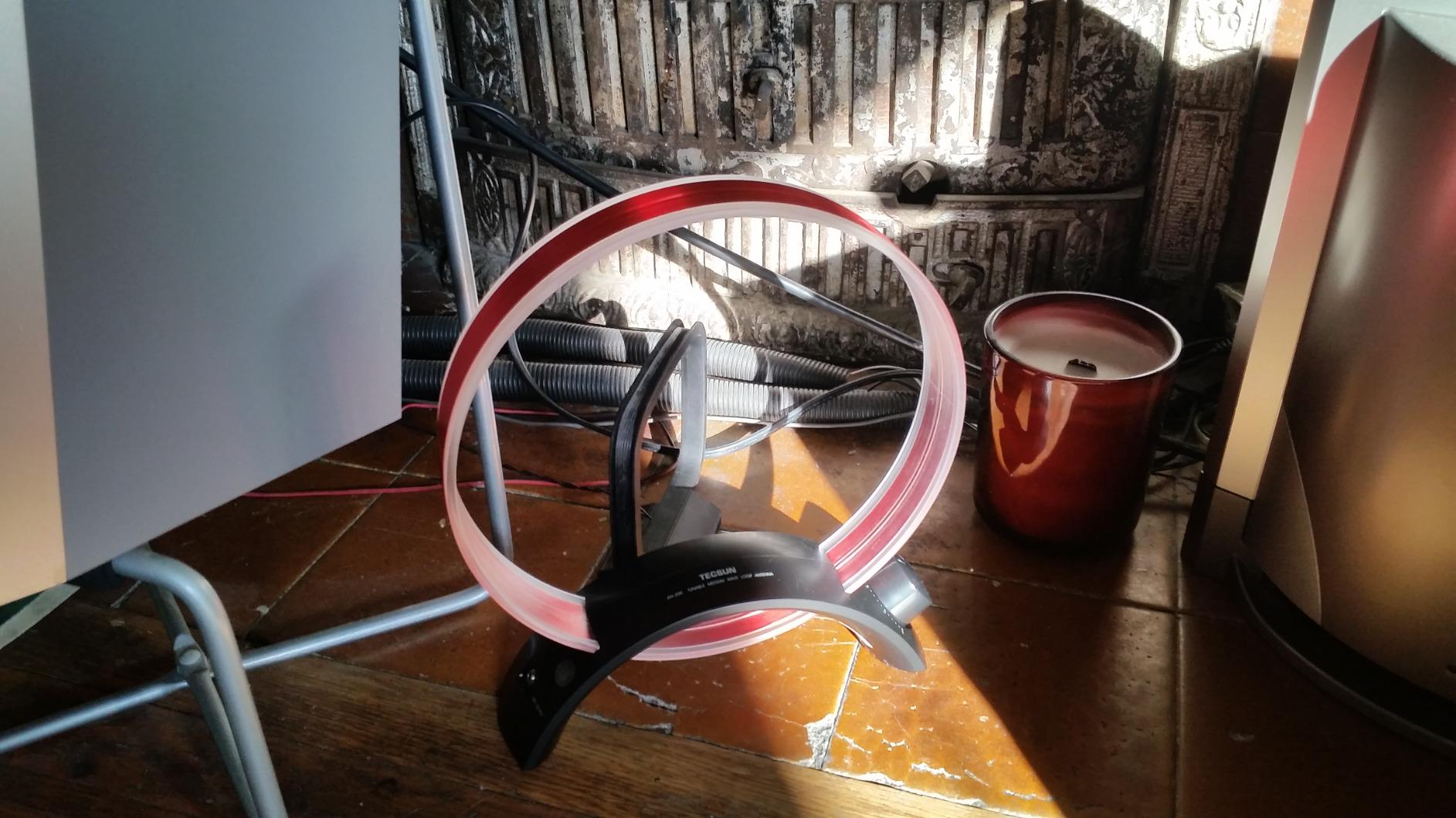 Tecsun AN-200 AM/MW Rotatable Tuneable Loop Gain Radio Antenna(No Battery Needed) customer photo 2