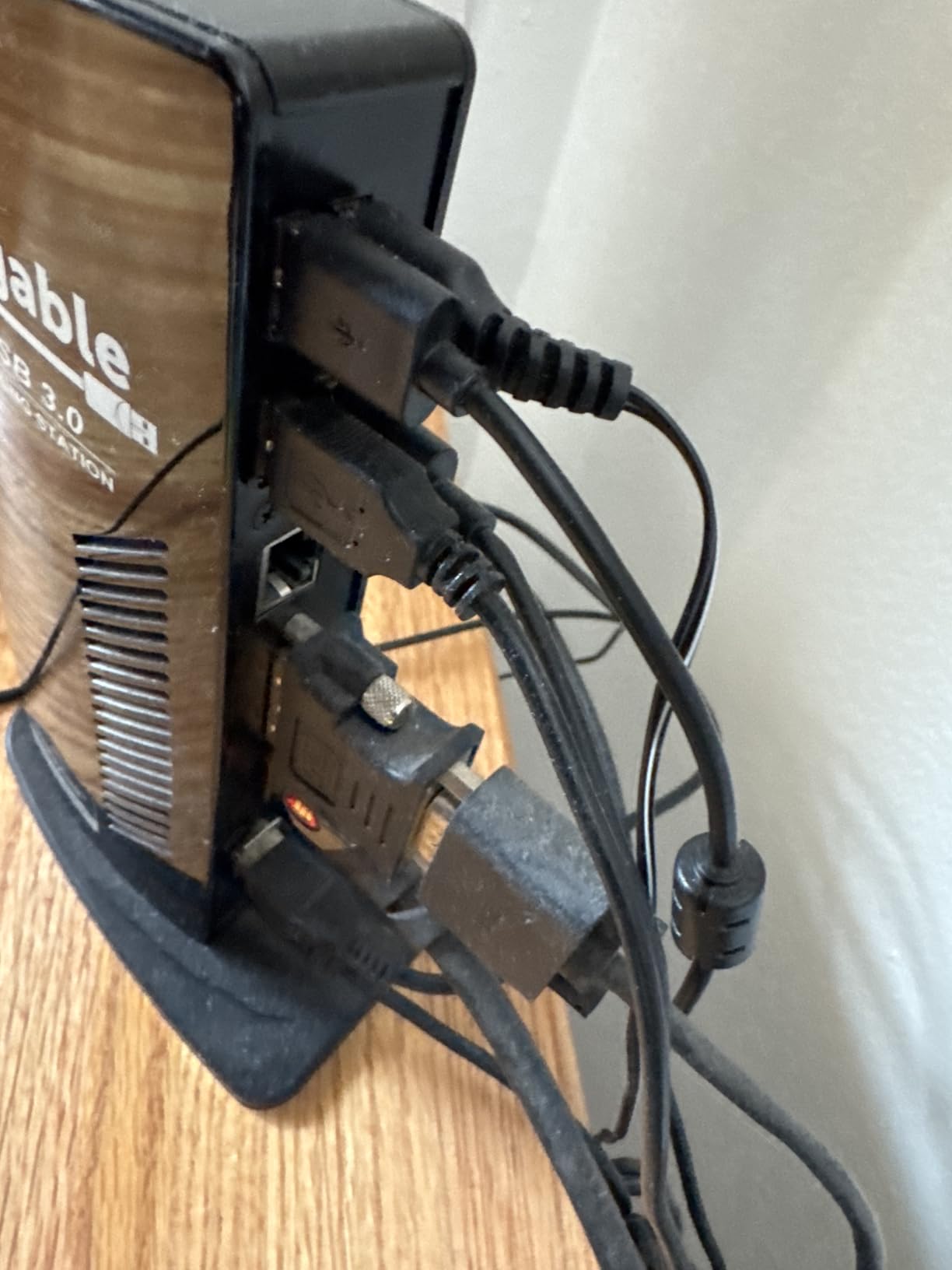 Plugable Universal Laptop Docking Station Dual HDMI Monitor for Windows and Mac (Driver Required), USB 3.0 or USB-C, 2X HDMI, Gigabit Ethernet, Audio, 6 USB Ports (UD-3900) customer photo 2