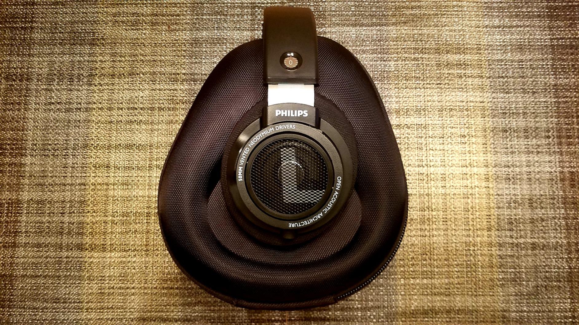 Philips Audio SHP9500 HiFi Precision Stereo Over-Ear Headphones (Black) customer photo 2