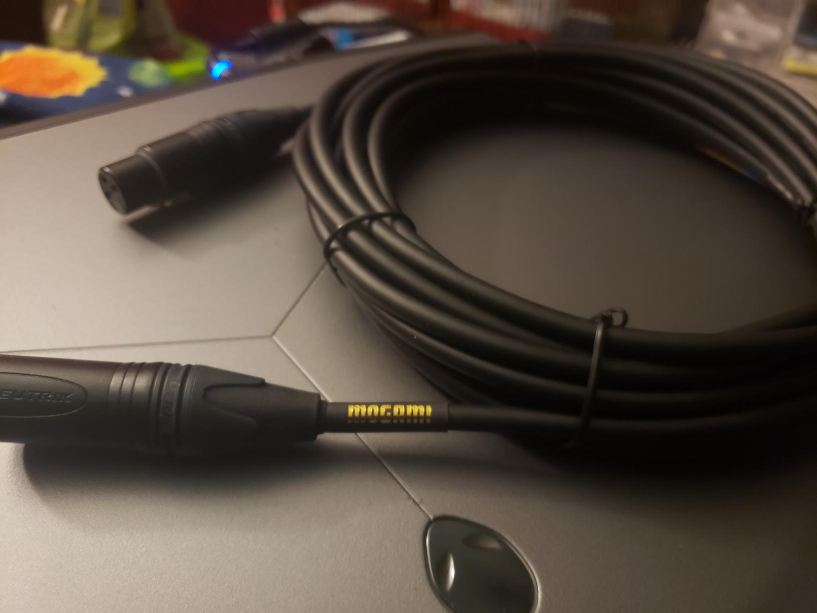 Mogami Gold Studio 10 XLR to XLR Quad Conductor Patch Cable 10 feet with Gold Contacts, XLRM-XLRF Connectors, Pro Audio Noise-Free customer photo 1