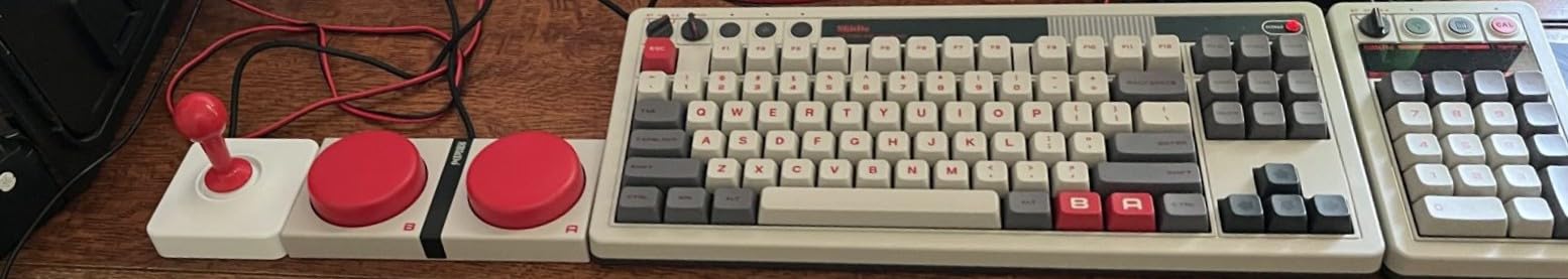 8BitDo Retro 18 Mechanical Numpad, Supports Calculator Mode, Bluetooth/2.4G/Wired Numpad for Windows and Android - C64 Edition customer photo 1