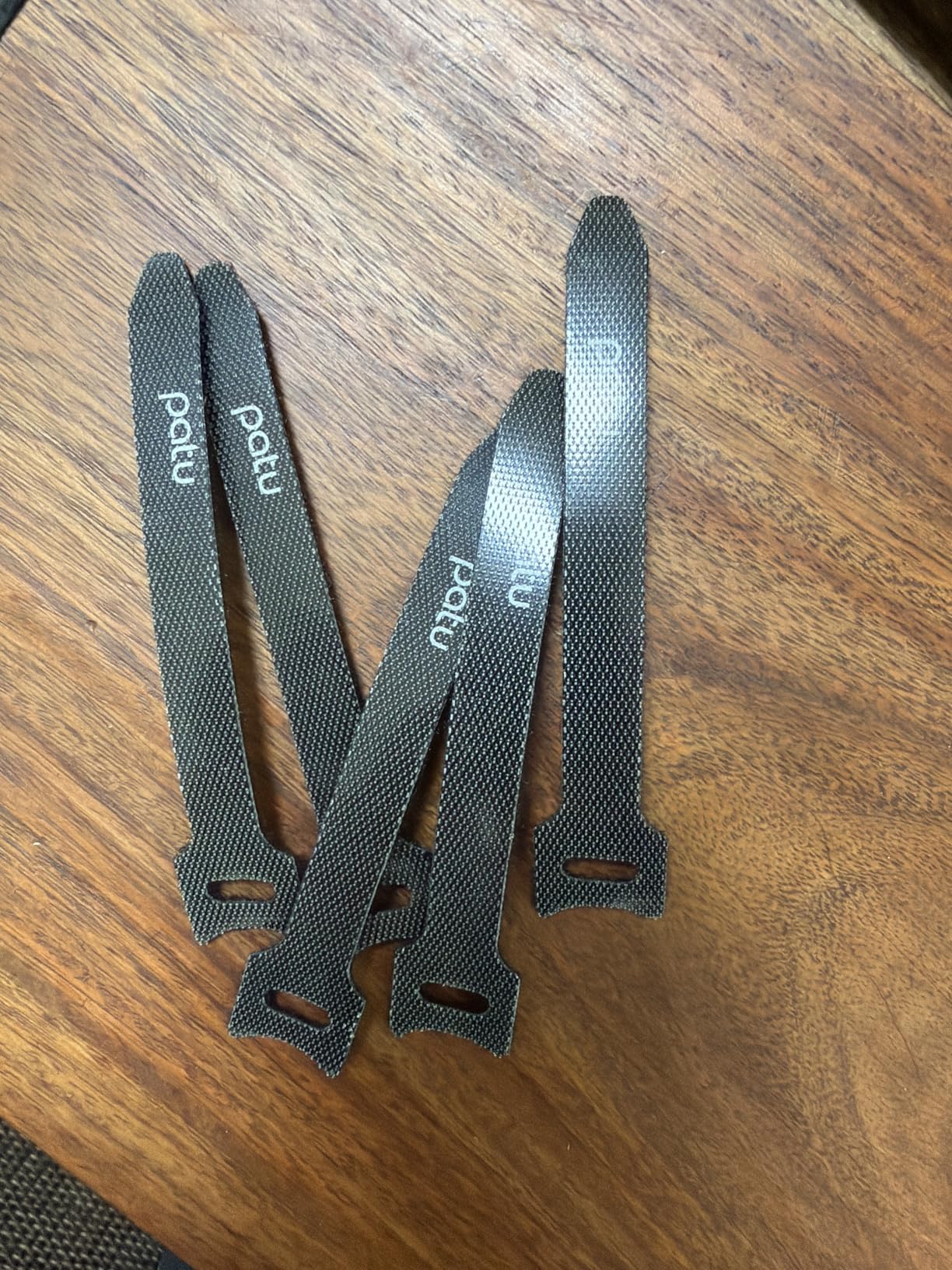 Patu Reusable Fastening Cable Ties - 30 Pcs 3 Inch Microfiber Cloth Hook and Loop Cord Management Wire Organizer Straps, Black customer photo 1