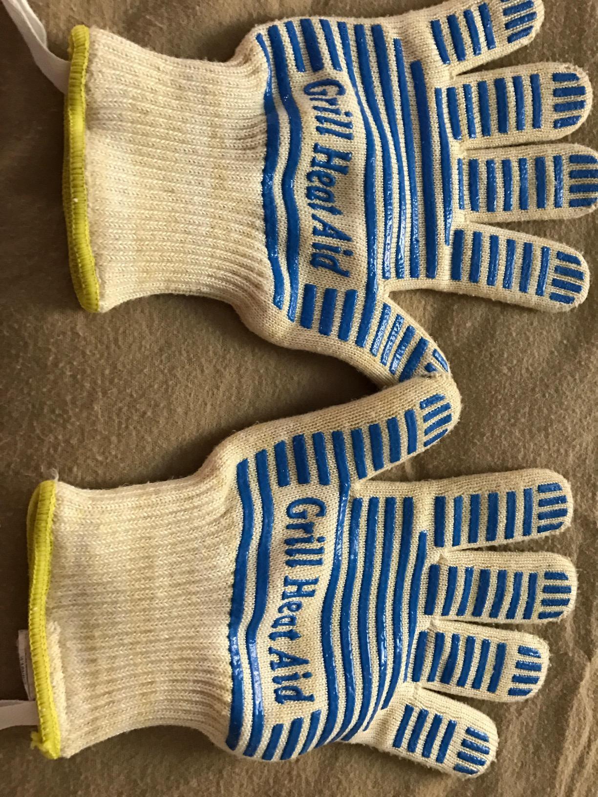 GRILL HEAT AID Extreme Heat Resistant BBQ Gloves - 1472°F Grill Gloves Heat Proof for Men EN407 Certified Fireproof Grilling Gloves for Fire Pit & Smoker, High Temp Grill Mitts for Outdoor Pizza Oven customer photo 2