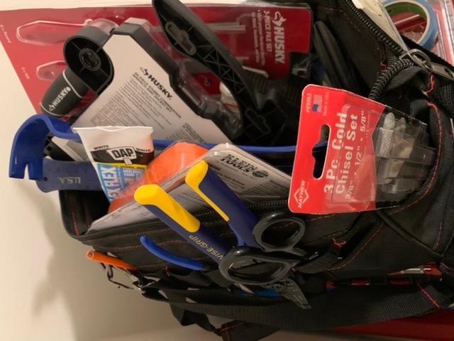 WORKPRO 16-inch Wide Mouth Tool Bag with Water Proof Molded Base customer photo 2