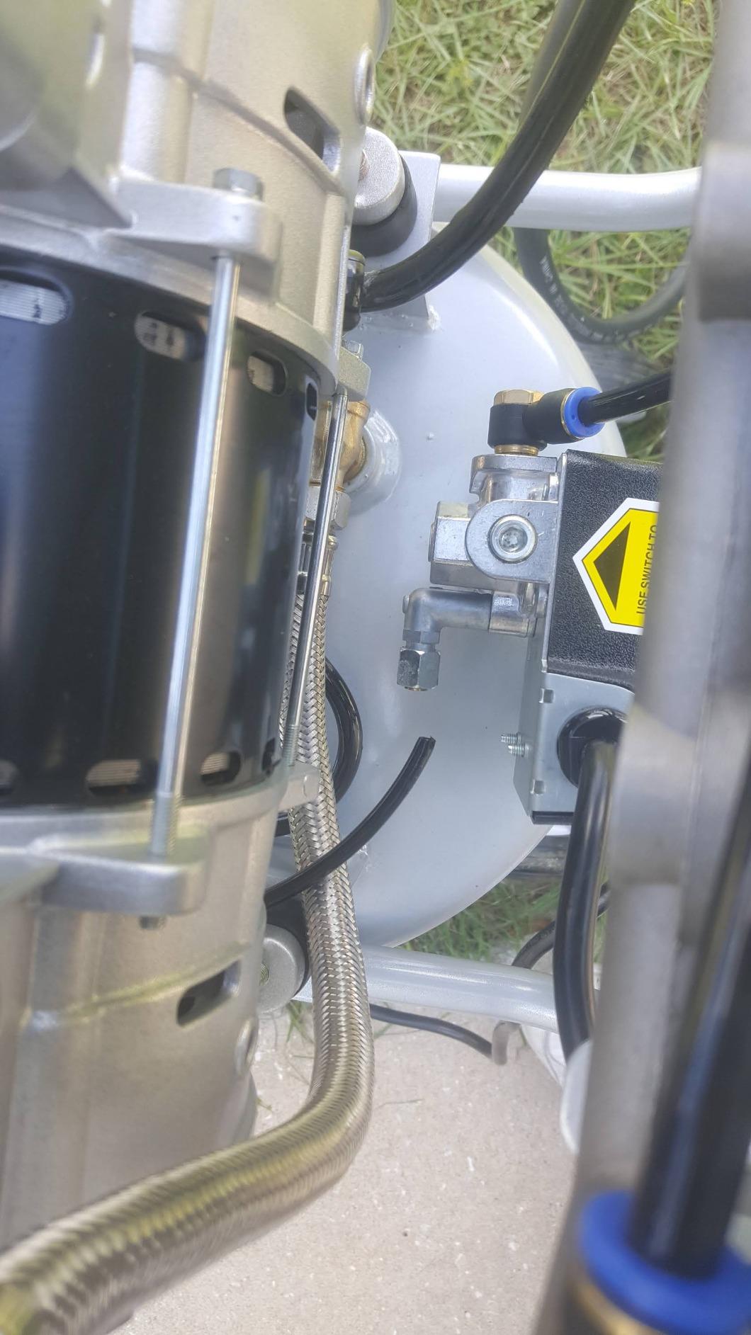 California Air Tools 10020C 2.0 HP Ultra Quiet and Oil-Free Air Compressor, 10 Gallon Steel Tank customer photo 2