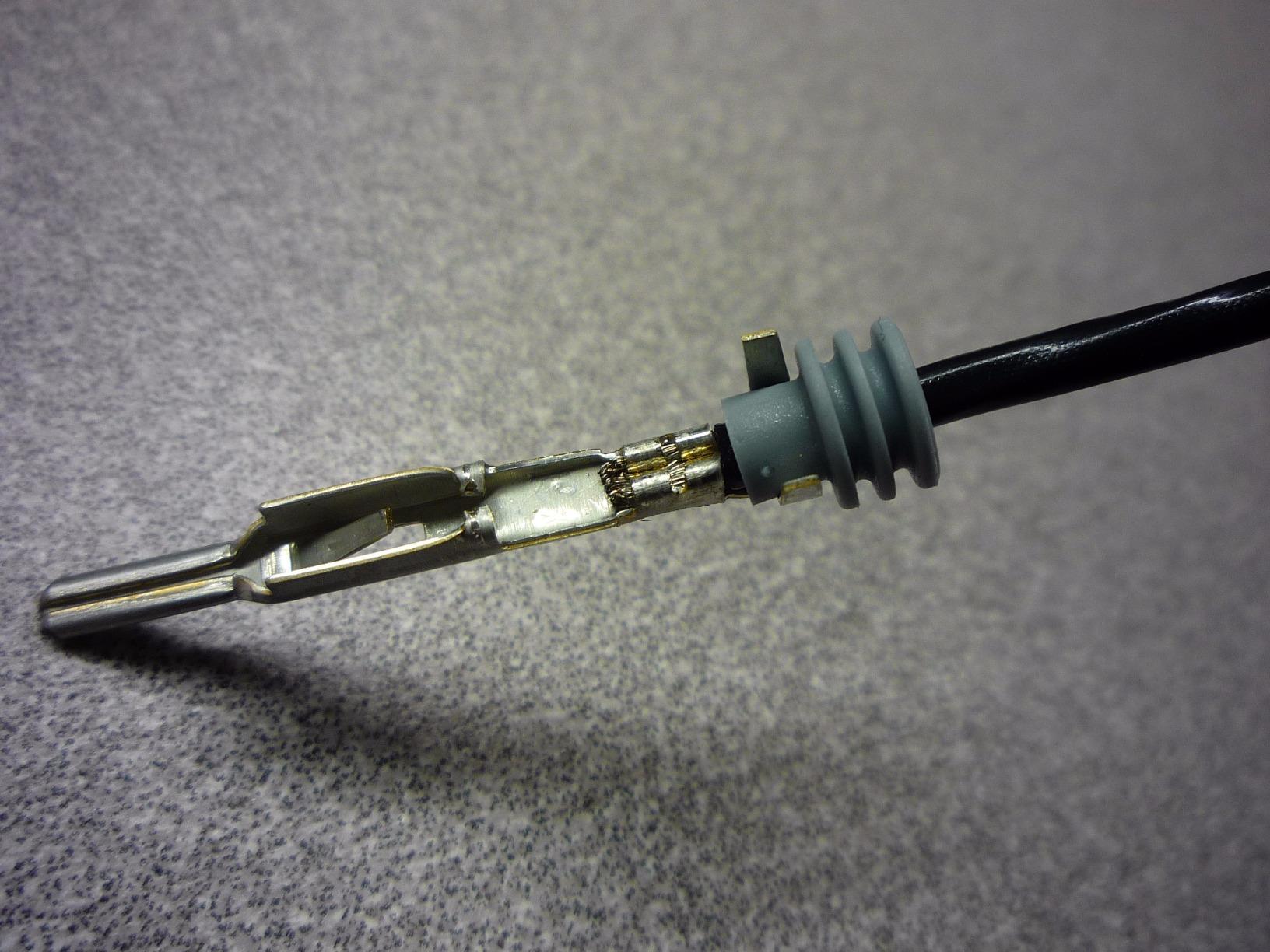 iCrimp Ratchet Wire Crimping Tool Set w/ 5 Interchangeable Jaws for Insulated and Non-Insulated Terminals AWG20-2, Wire Stripper included customer photo 1