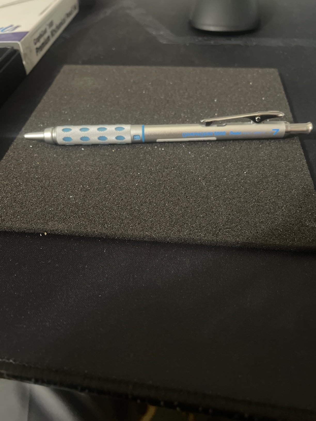 Pentel Arts GraphGear 1000 Mechanical Pencil Premium Gift Set with Refill Leads & Erasers (PG1000BXSET) customer photo 2