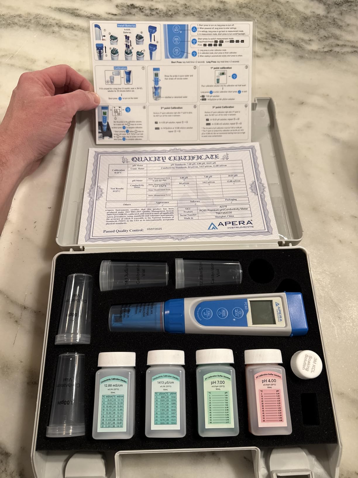 APERA INSTRUMENTS AI316 Premium Series PC60 5-in-1 Waterproof pH/EC (Conductivity) /TDS (ppm) /Salinity (ppt) /Temp. Multi-Parameter Pocket Tester Kit customer photo 1
