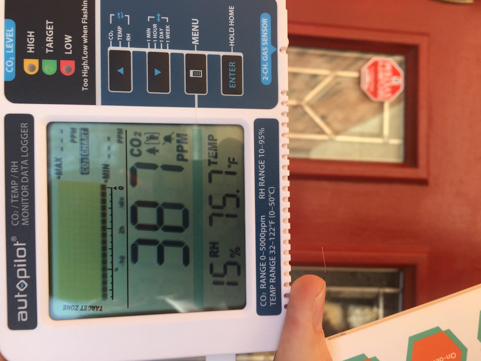 Autopilot Desktop CO2 Monitor & Data Logger customer photo 1