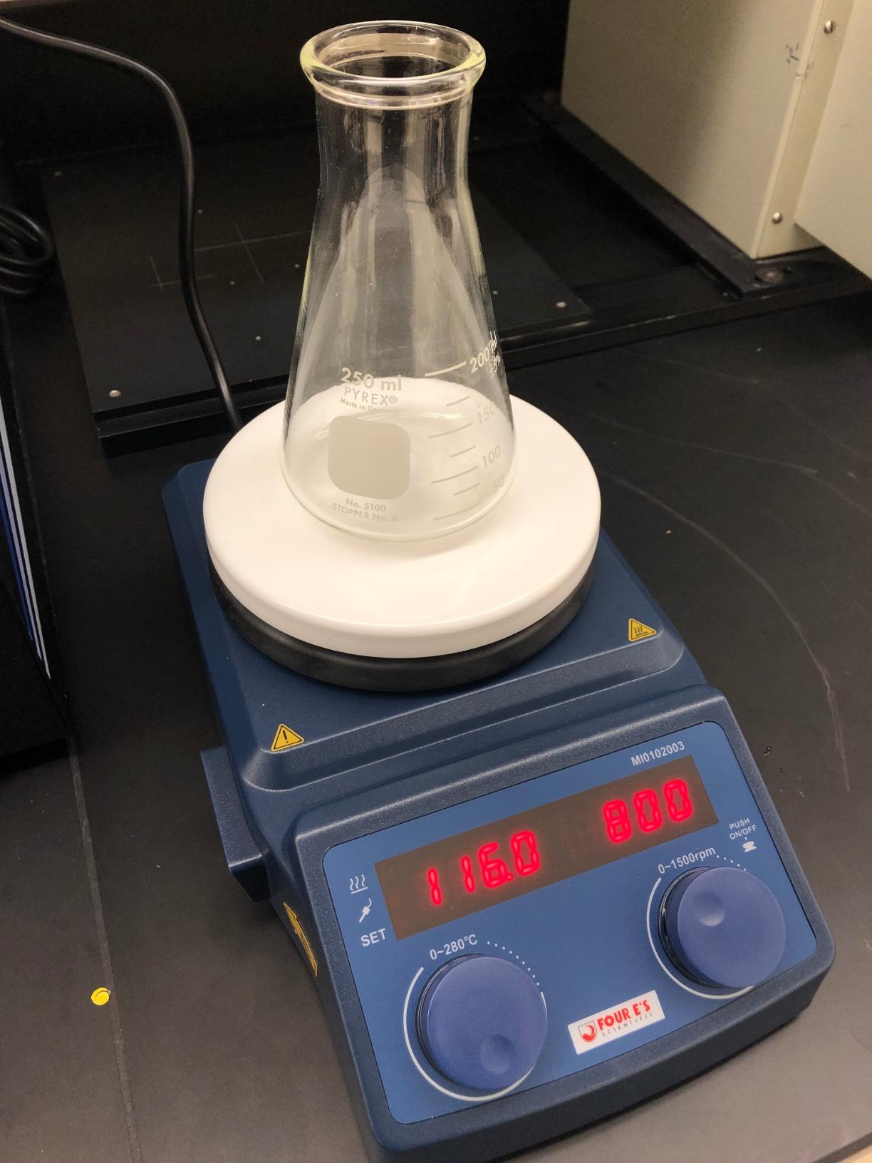 FOUR E'S SCIENTIFIC 5 Inch Magnetic Stirrer Hot Plate Max Temp 280°C/536°F | Max 5L Stirring Capacity | 100-1500RPM | 110V | Laboratory Hot Plate with Temp Probe Sensor & Stir Bar (Not Include Stand) customer photo 1
