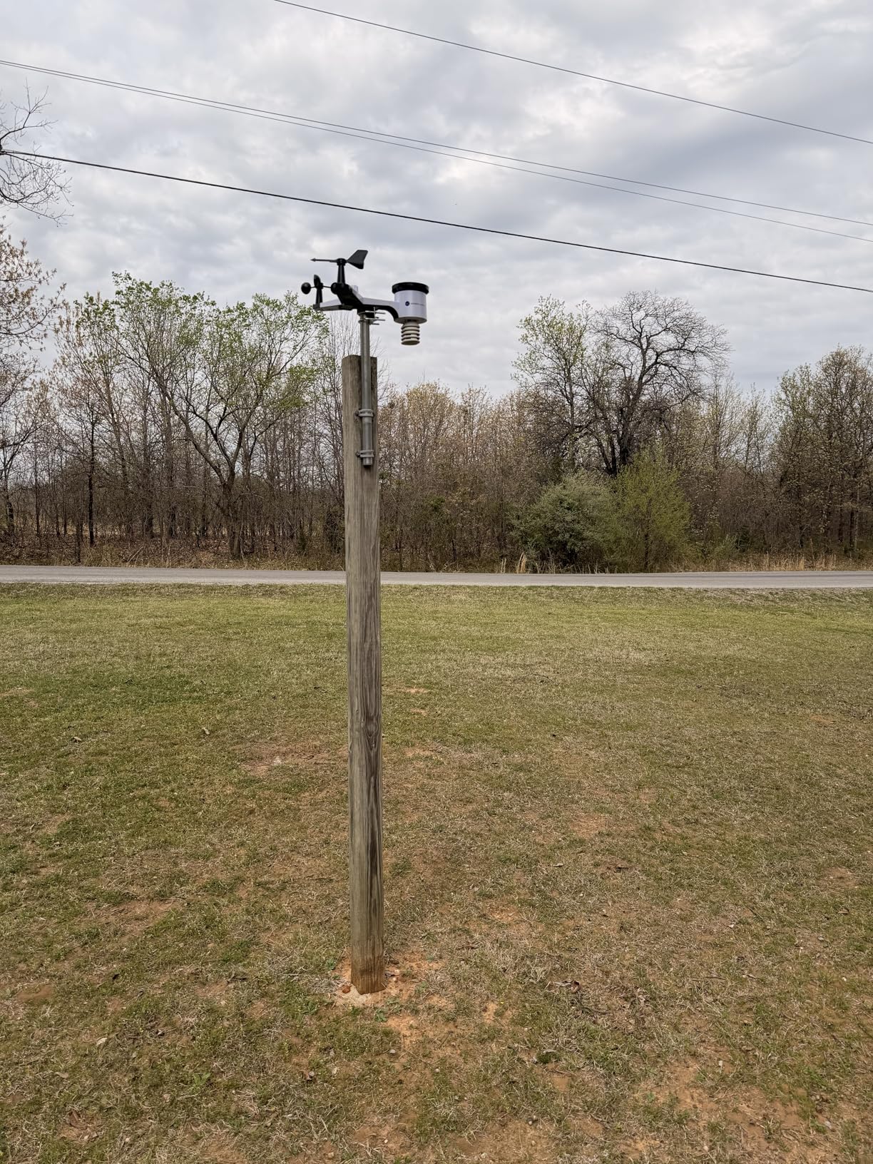 Ambient Weather WS-2902 WiFi Smart Weather Station customer photo 1