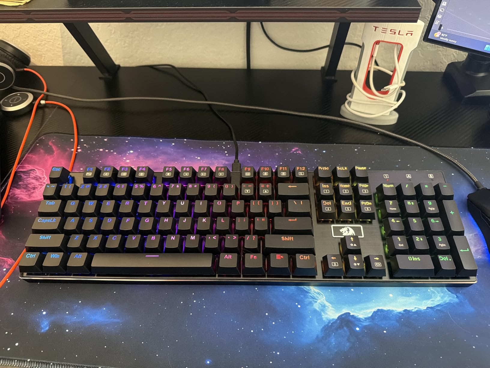 Redragon K556 RGB LED Backlit Wired Mechanical Gaming Keyboard, 104 Keys Hot-Swap Mechanical Keyboard w/Aluminum Base, Upgraded Socket, Soft Tactile Brown Switch customer photo 1