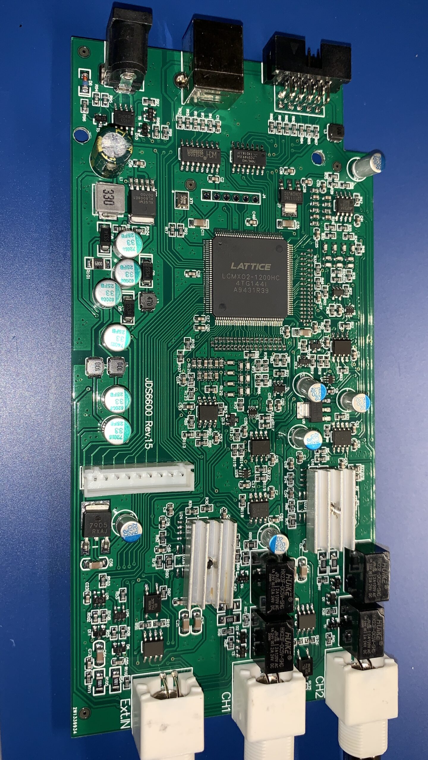 Koolertron Upgraded 15MHz DDS Signal Generator Counter, High Precision Dual-Channel Arbitrary Waveform Function Generator Frequency Meter 200MSa/s customer photo 2