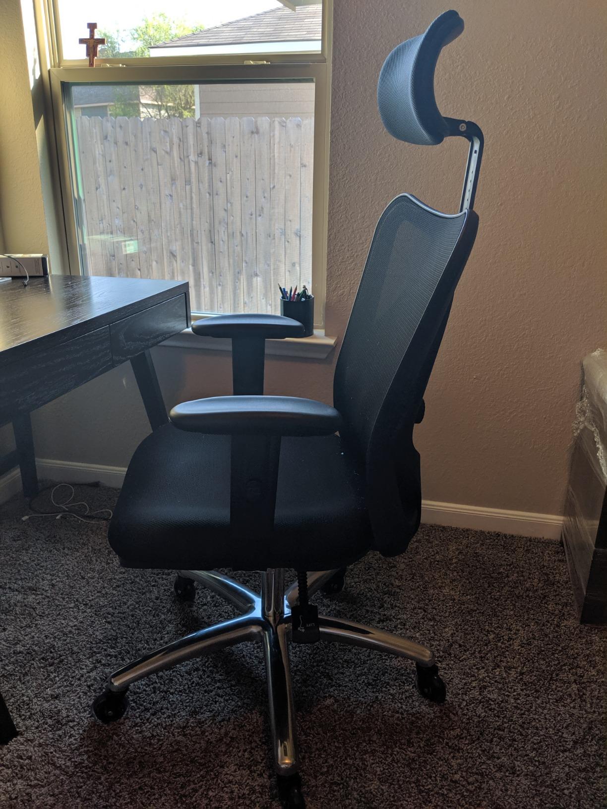 Duramont Ergonomic Office Chair with Rollerblade Wheels - High Back Breathable Mesh Desk Chair, 4D Lumbar Support, Memory Foam Seat, Adjustable Headrest and Armrests, Reclines, Black customer photo 2