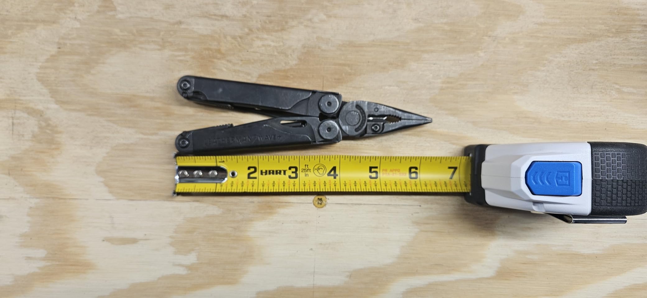 LEATHERMAN, Wave+, 18-in-1 Full-Size, Versatile Multi-tool for DIY, Home, Garden, Outdoors or Everyday Carry (EDC), Black customer photo 1