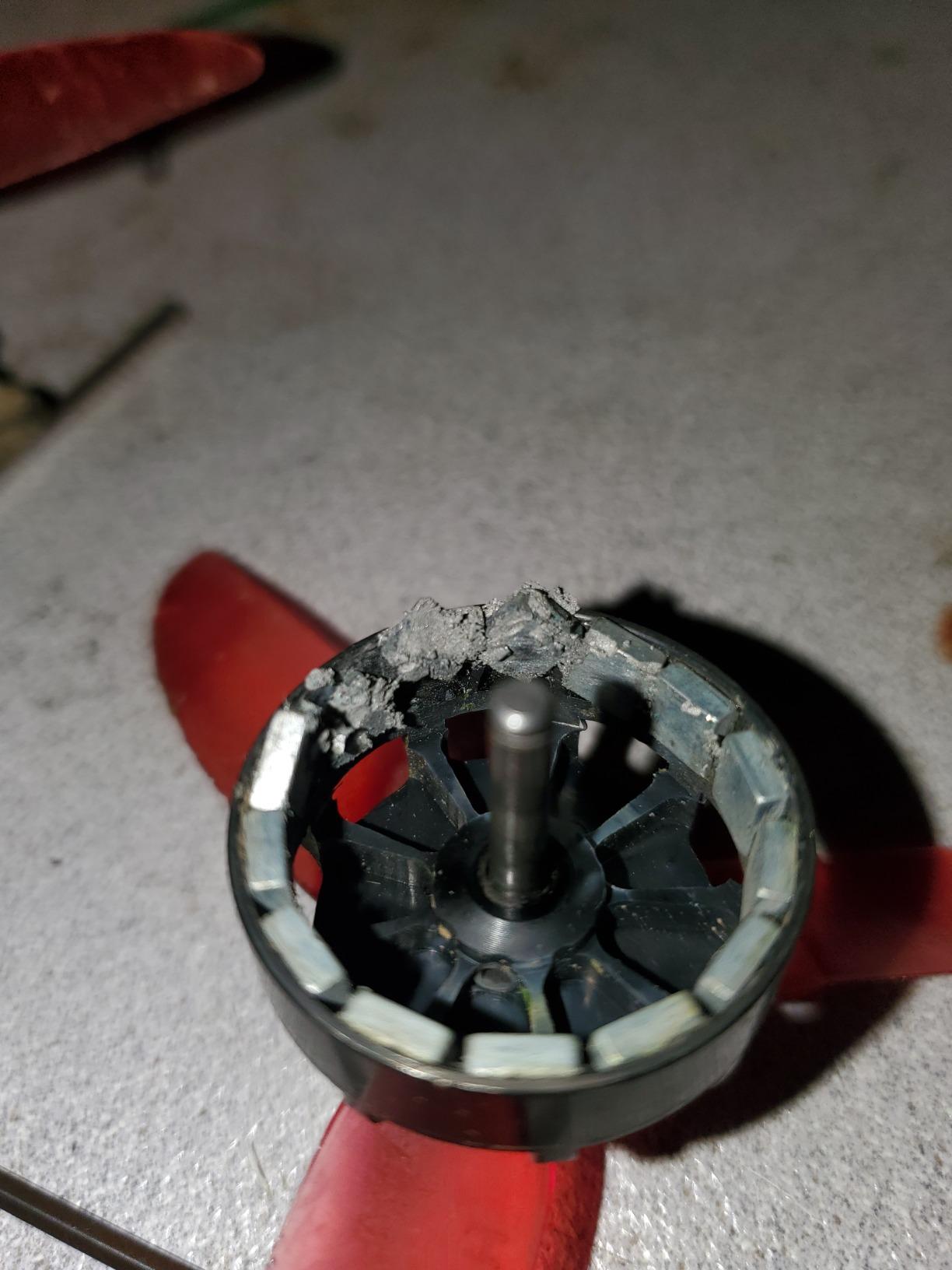 AKK RS2205 2300KV Brushless Motor for FPV Racing Quadcopter Drone (4pcs) customer photo 3