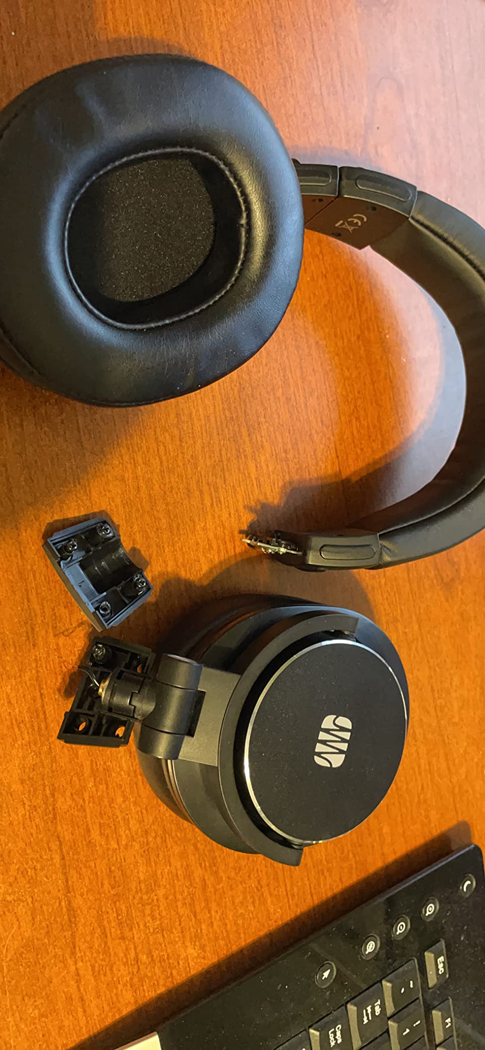 PreSonus HD9 Professional Monitoring Headphones - High-Power Handling, Closed-Back, Circumaural Acoustic Design Studio Recording Headphones for Professional Mixing and Monitoring customer photo 2