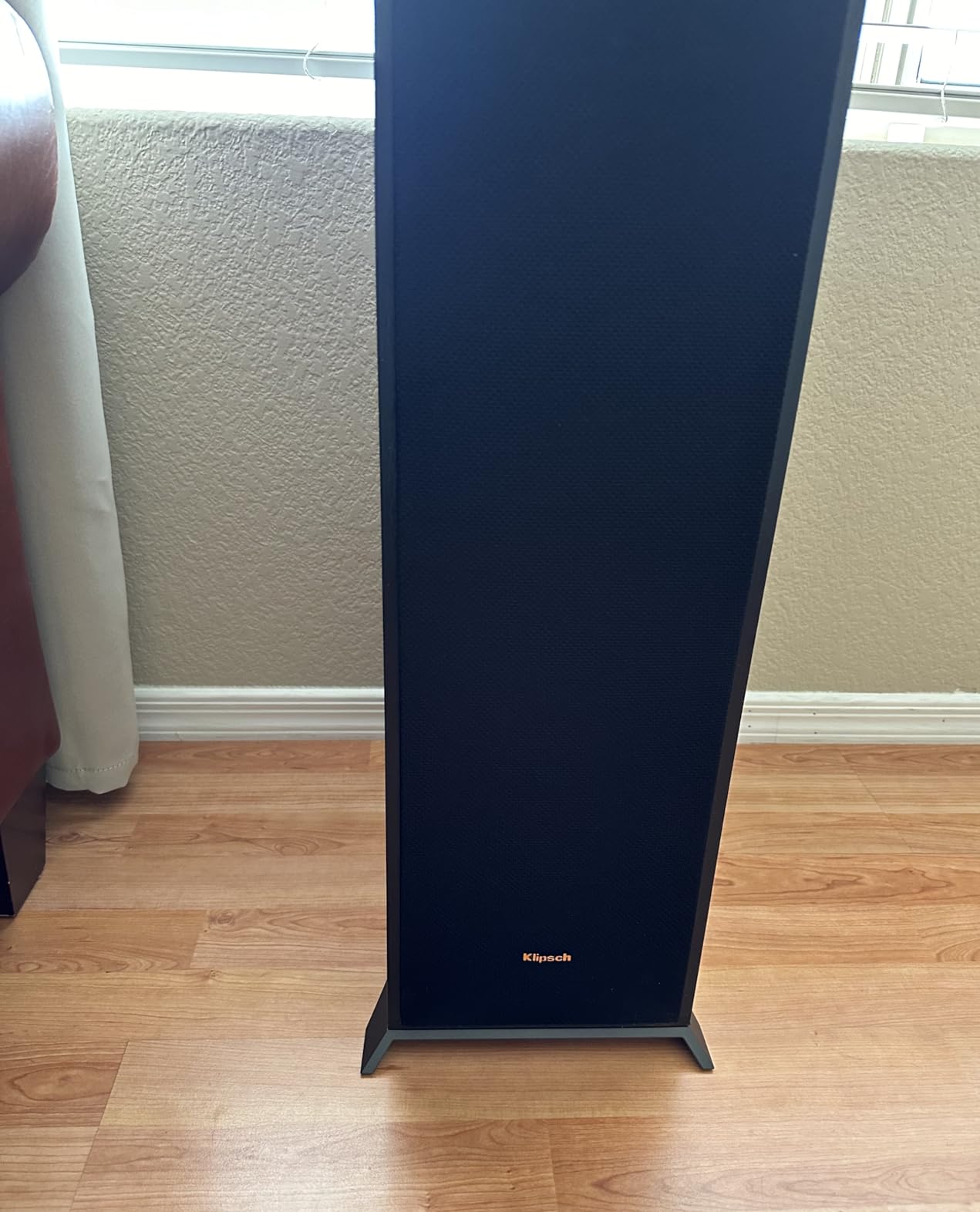 Klipsch R-610F Floorstanding Speaker, Black customer photo 2