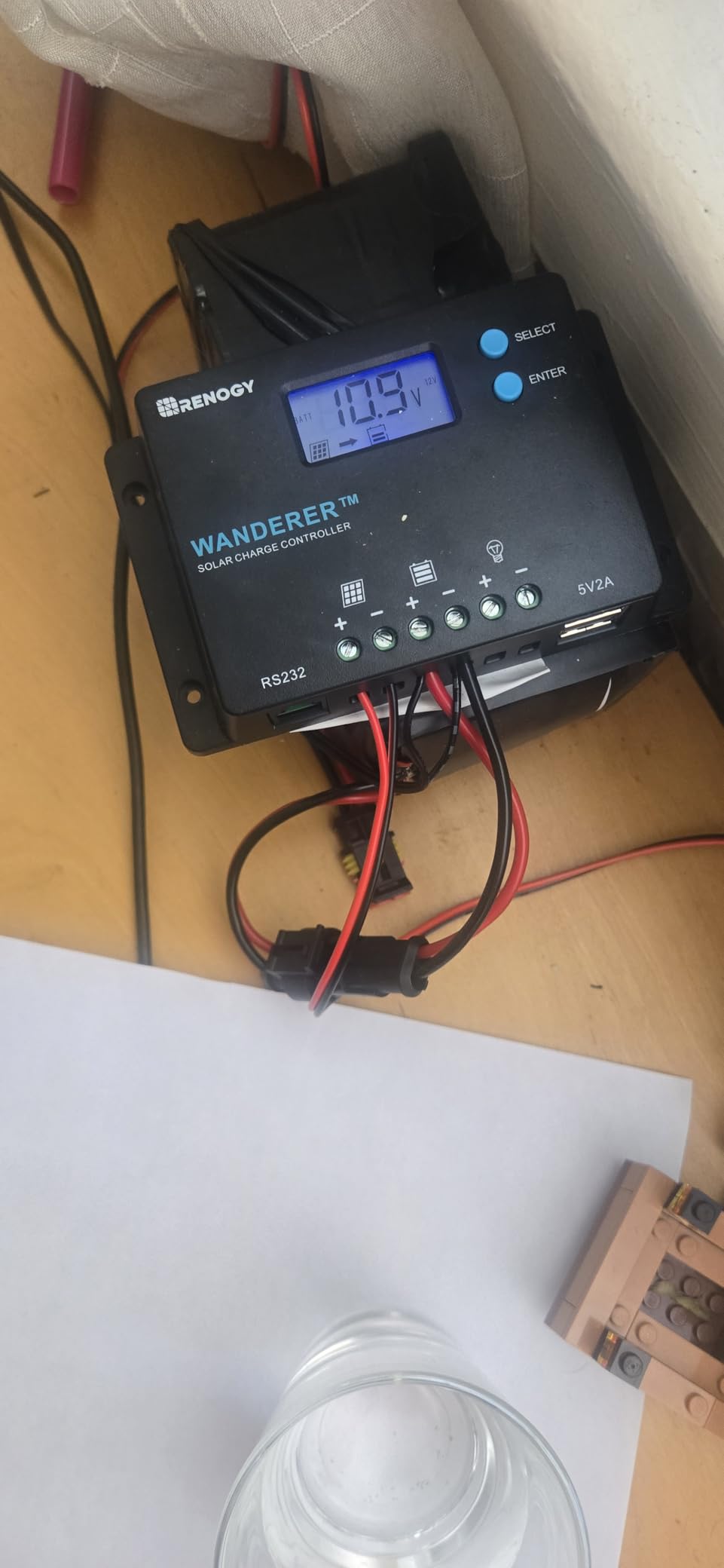 Renogy Wanderer Li 30A 12V PWM Negative Ground Solar Charge Controller Solar Panel Regulator w/ Temp Sensor Function Fit for Lithium, Sealed, Gel, and Flooded Batteries, Wanderer Li 30A customer photo 2