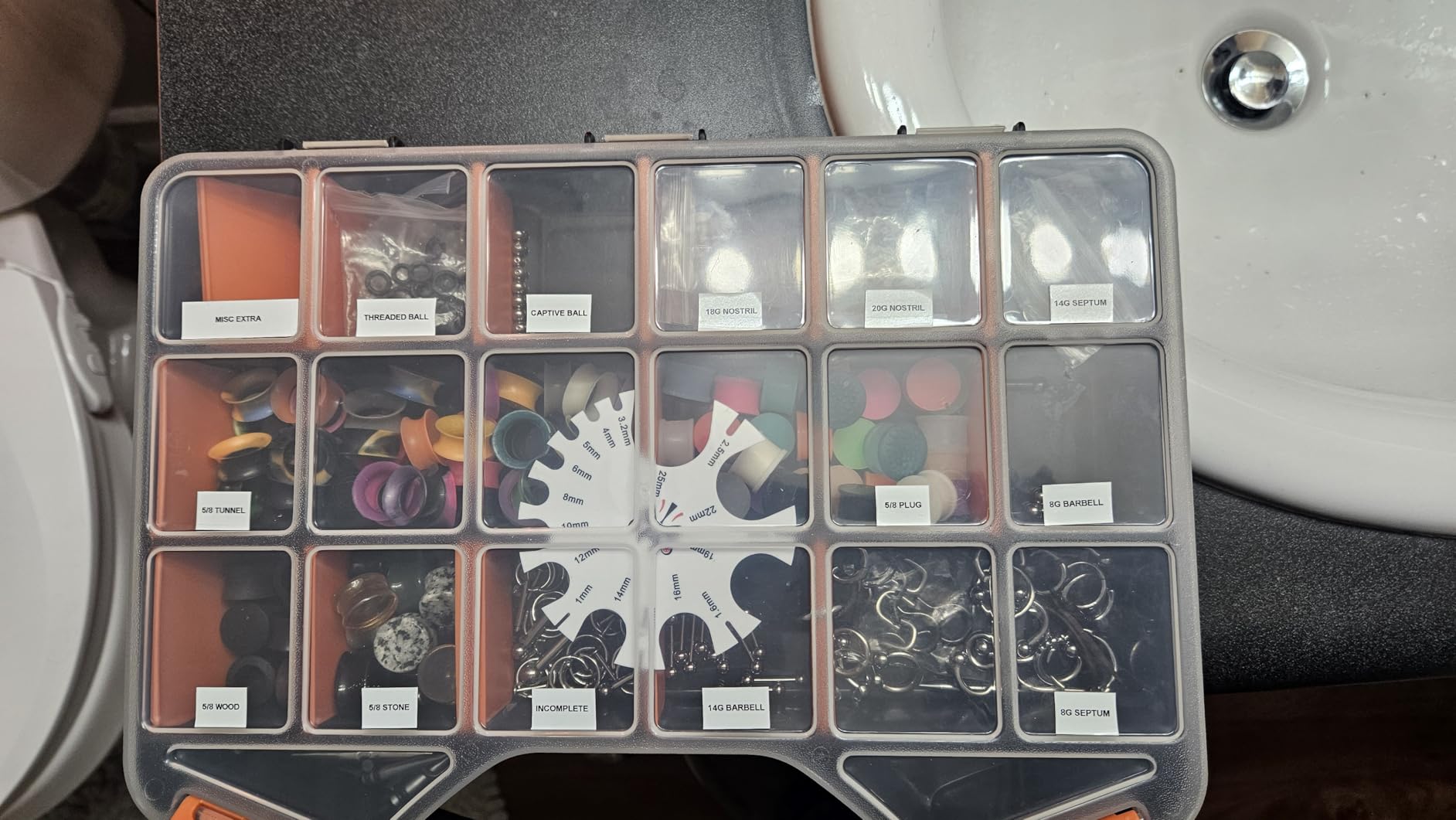 Massca Hardware Organizer box with dividers - 18 Compartments Small Parts Organizer with Accessible Hinged Lid - Durable Plastic Screw Organizer Store Nuts, Bolts, Screws, Nails, & Small Hardware customer photo 1