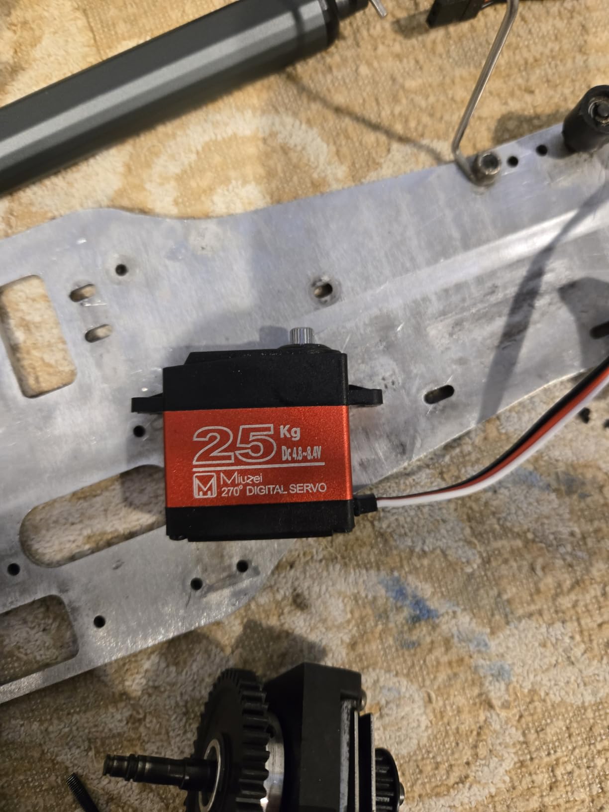 Miuzei 20KG Servo Motor High Torque RC Servo Metal Gear Waterproof for 1/8, 1/10 R/C Model DIY Car Robot, DS3218, Control Angle 270 degrees customer photo 2