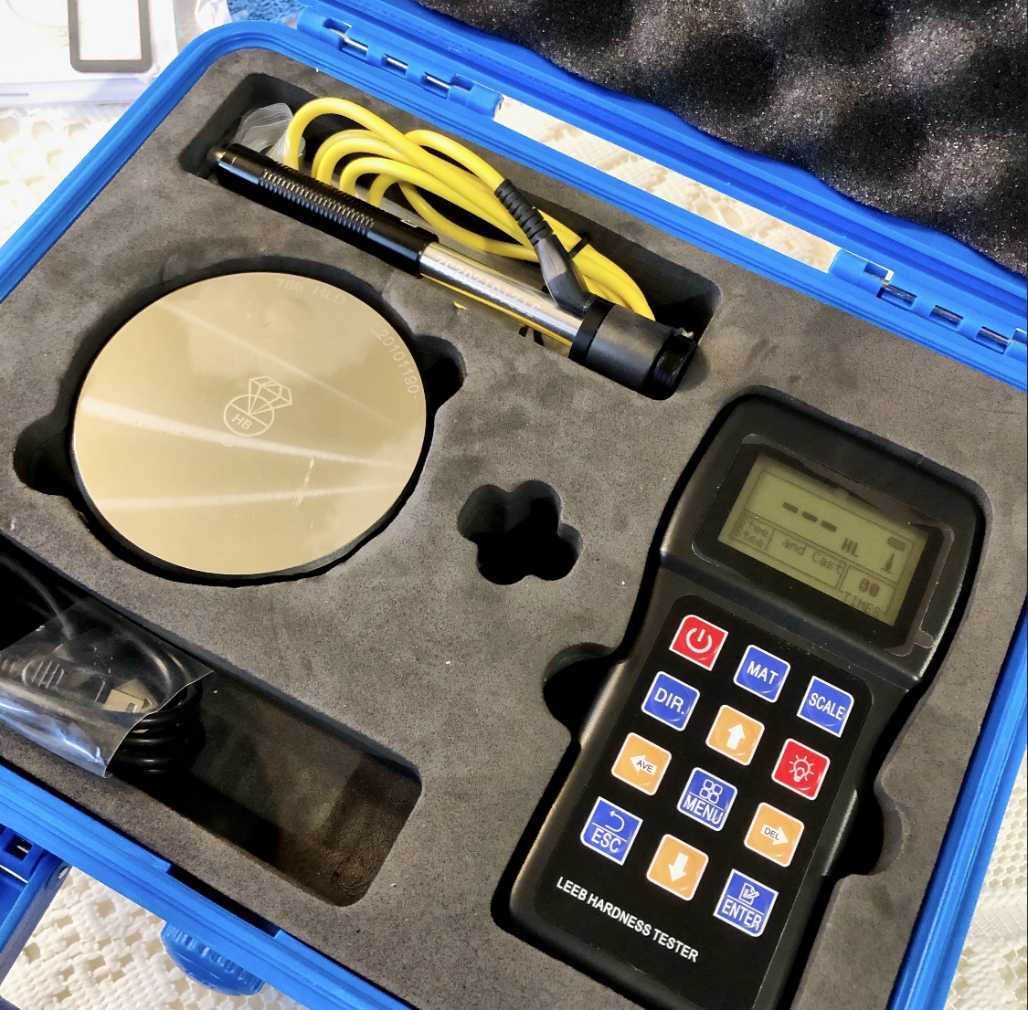 Leeb Hardness Tester Meter 170 to 960 HLD Metals Durometer Tester HL HB HRB HRC HRA HV HS with Standard D Type Impact Device D Test Block for Steel Iron Bronze Copper 10 Materials customer photo 2