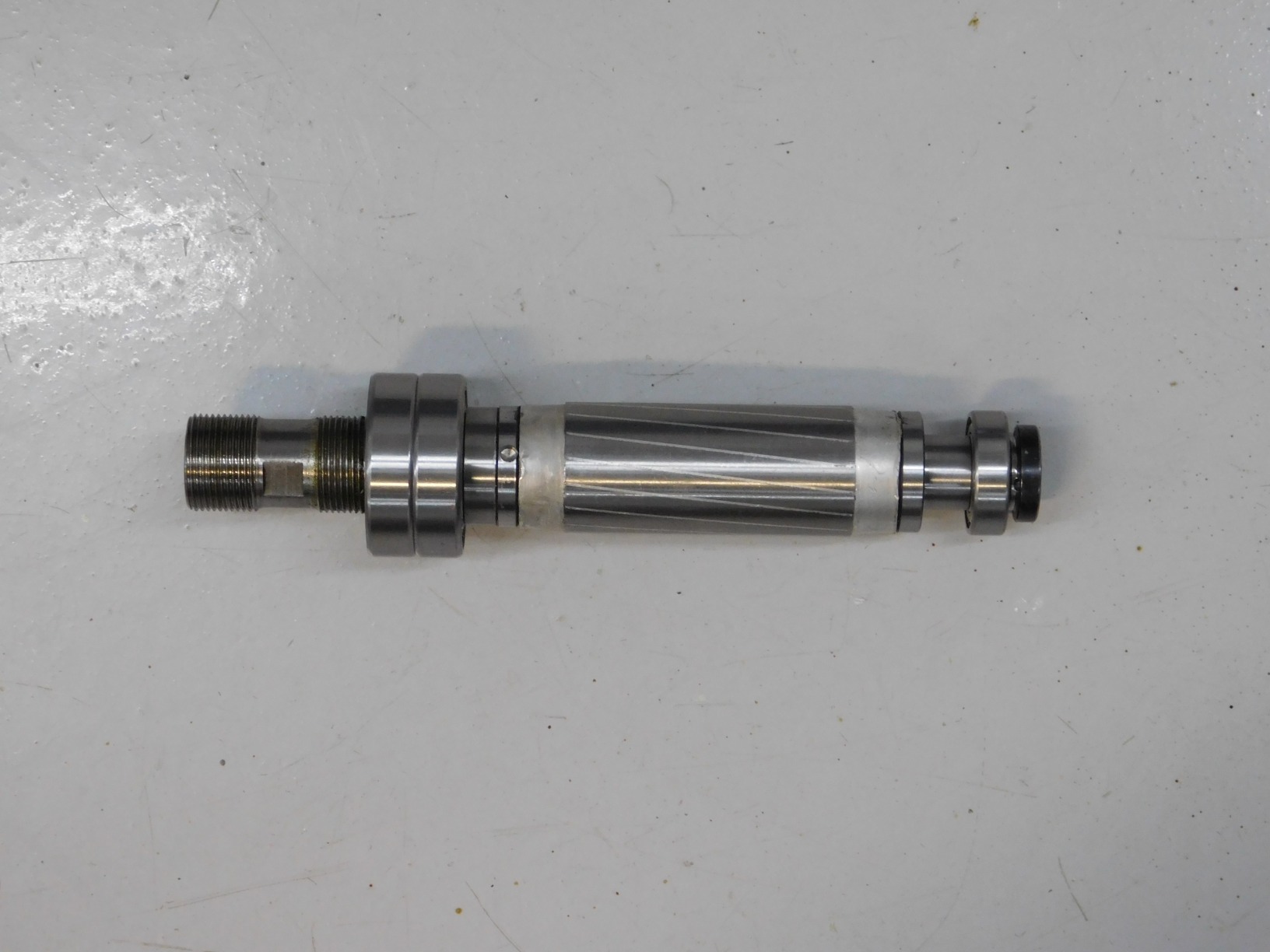 Huanyang Water Cooled CNC Spindle Milling Motor 110V 2.2KW 24000RPM 400hz Φ80mm ER20 Collet for Engraving Machine customer photo 1