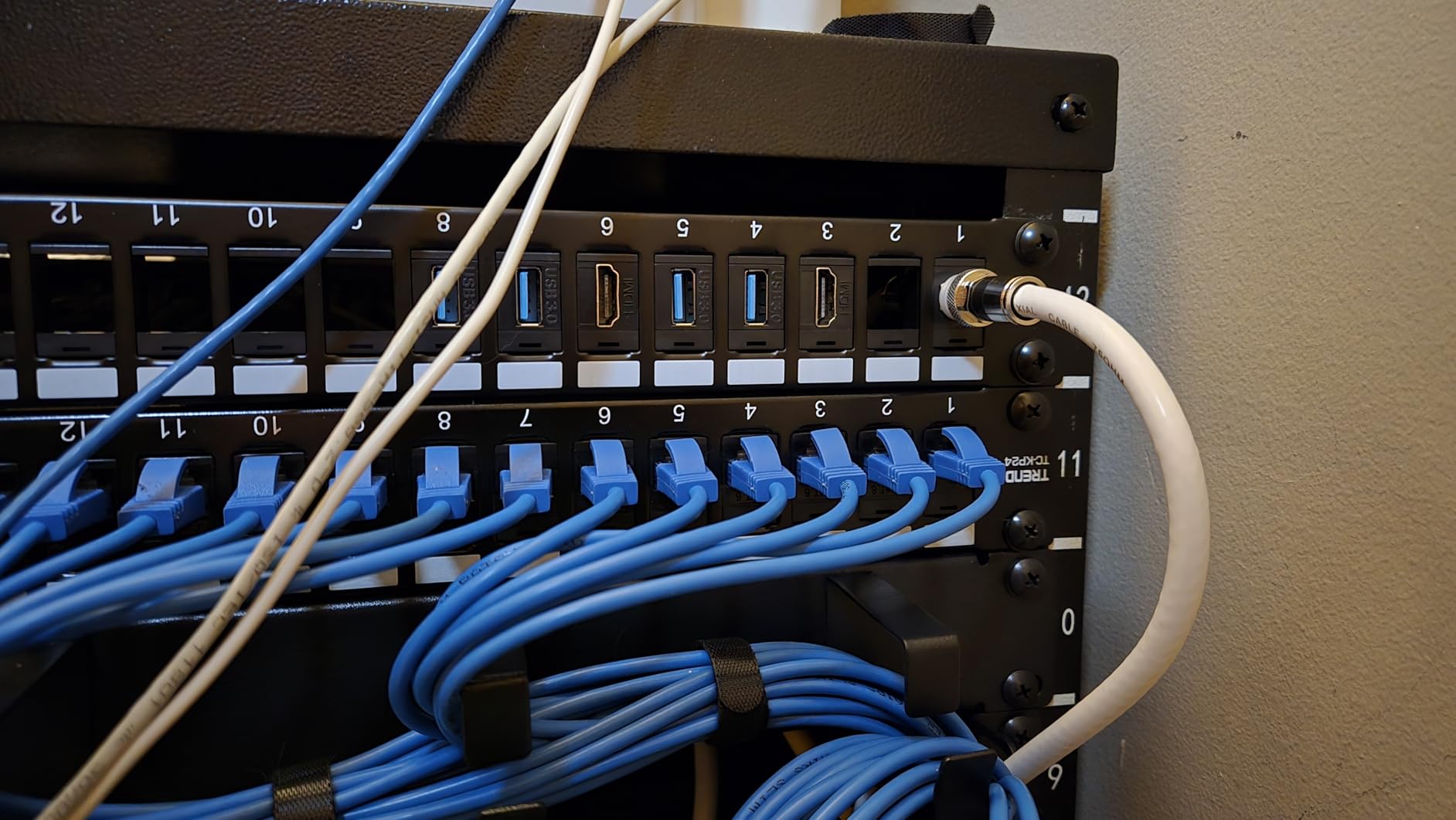 TRENDnet 24-Port Blank Keystone Patch Panel, 1U 19