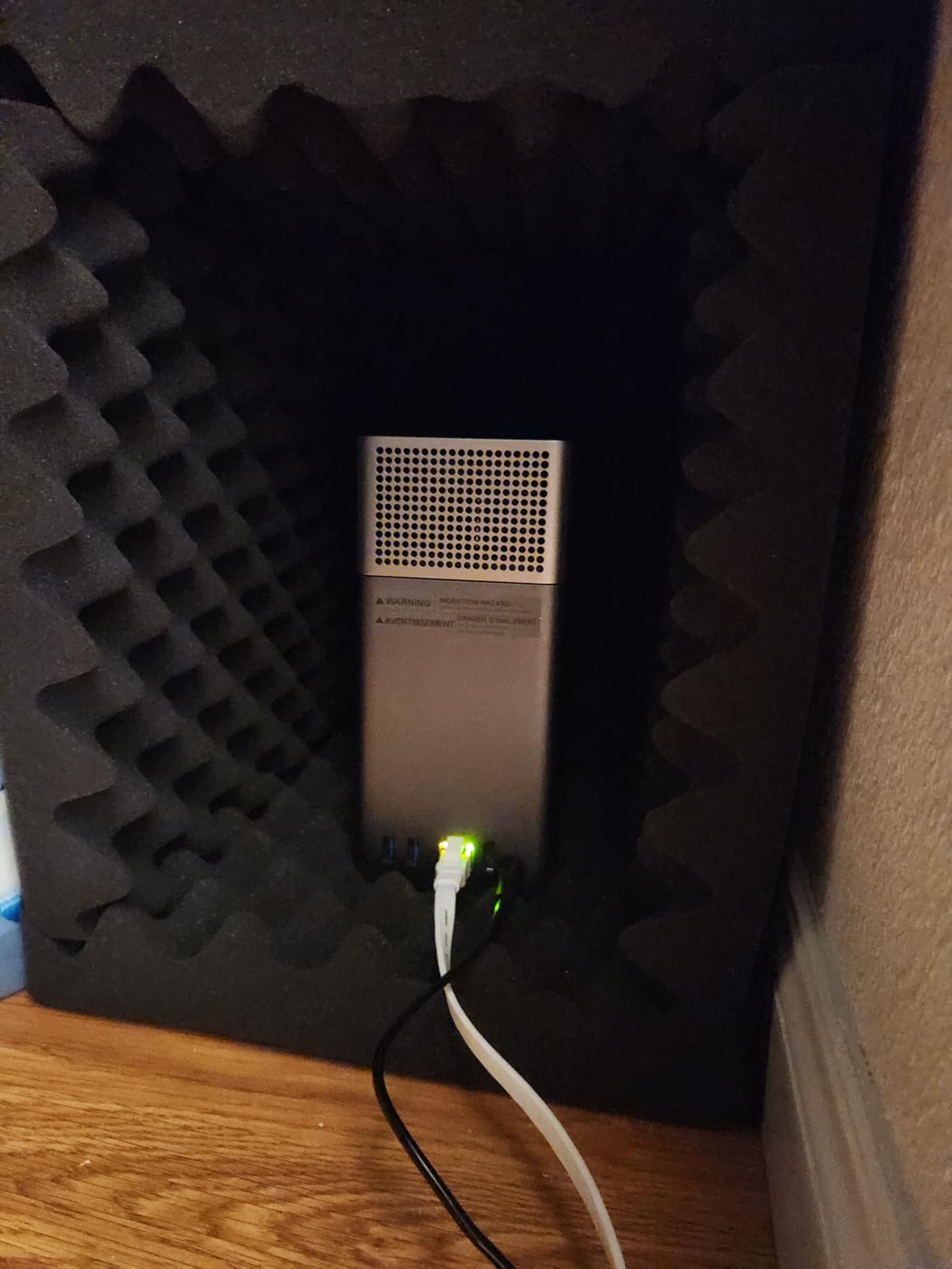 TroyStudio Portable Vocal Booth, Large Foldable Microphone Isolation Shield, Music Recording Studio Sound Echo Absorbing Box, Desk & Stand Use Reflection Filter with Thickened Dense Acoustic Foam customer photo 1