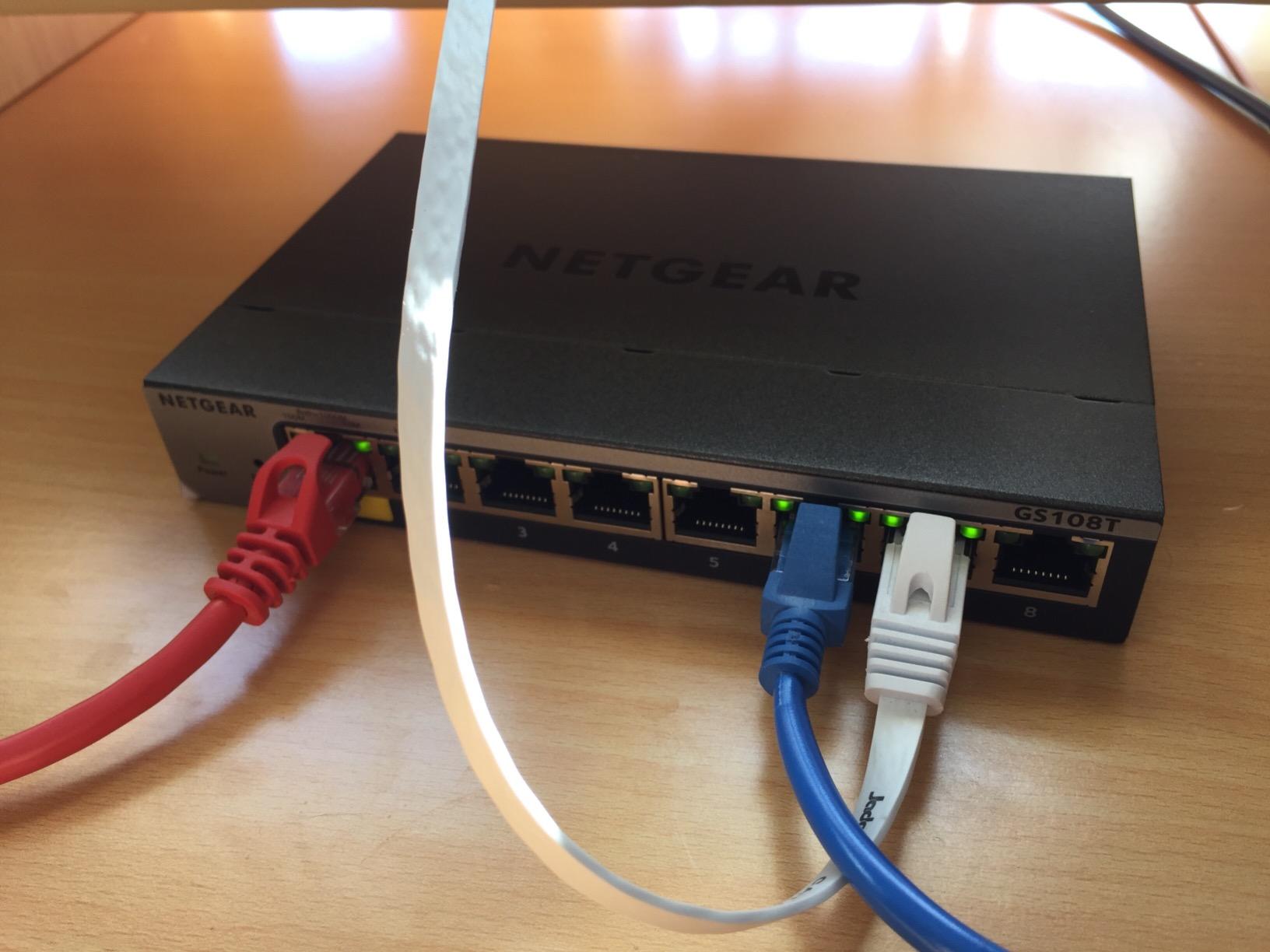 NETGEAR 8-Port Gigabit Ethernet Smart Switch (GS108T) - Managed, with 1 x PD, Optional Insight Cloud Management, Desktop or Wall Mount, Silent Operation, and Limited Lifetime Protection customer photo 1
