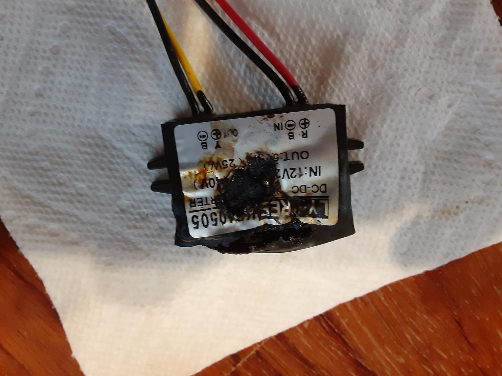 DC 12v 24v to 5v Step Down Converter Regulator 5A 25W Power Adapter Reducer for Car Electronics Truck Vehicle Boat Solar System customer photo 1