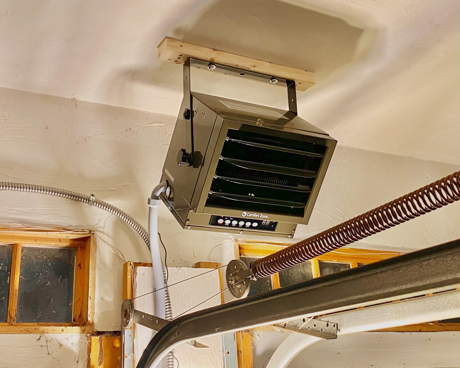 Comfort Zone 7500W Hard-Wired Garage Heater - Industrial & Commercial Ceiling Mount, 240V Fan-Forced with Remote, Digital Thermostat, Timer, 2 Heat Settings, Overheat Protection customer photo 1