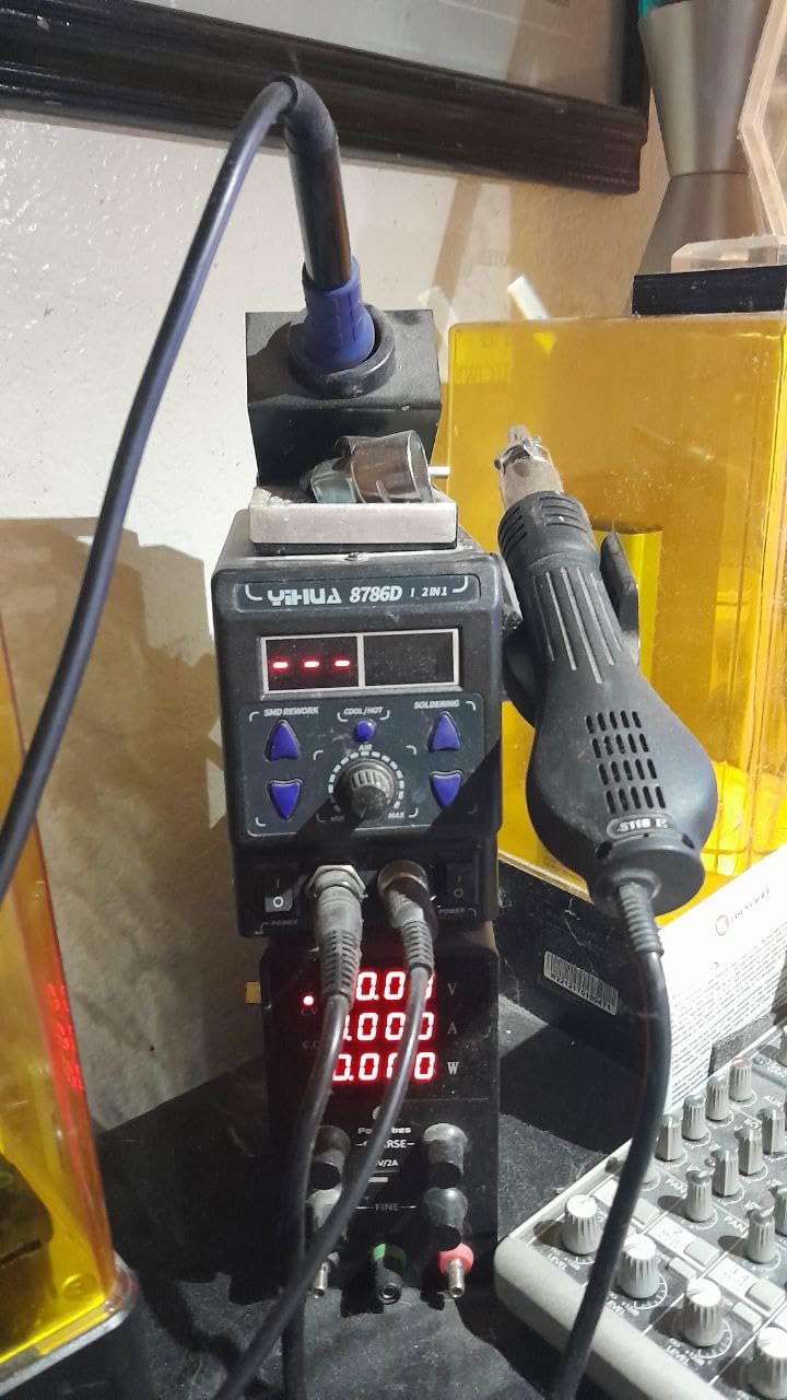 YIHUA 8786D I 2 in 1 Hot Air Rework and Soldering Iron Station with 10 Solder Iron Tips, 4 Hot Air Nozzles, °F/°C, Cool/Hot Air Conversion and Sleep Function customer photo 1