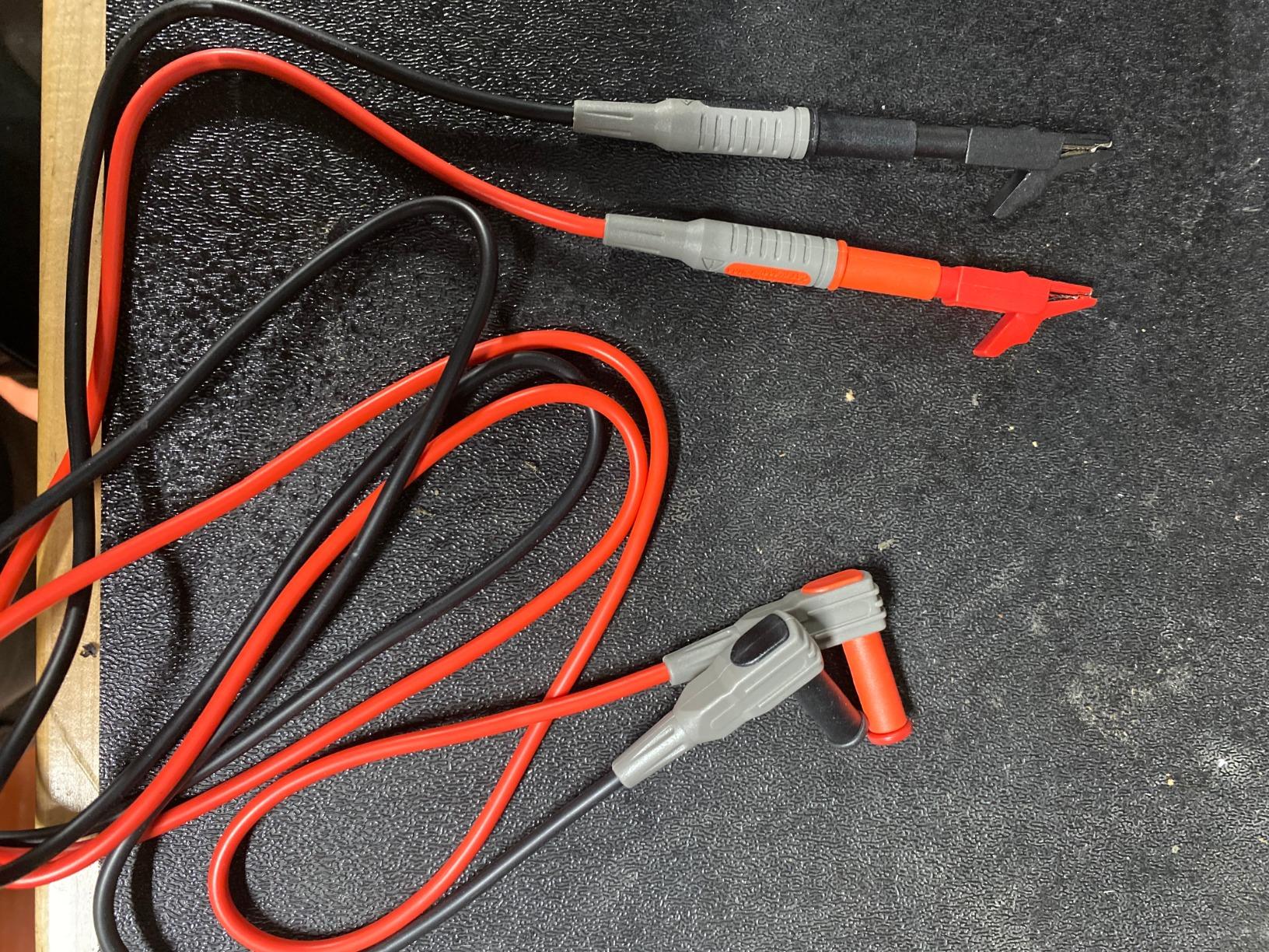 KAIWEETS Soft Silicone Electrician Test Leads Kit CAT III 1000V & CAT IV 600V with Alligator Clips and Needle Probe for Fluke/AstroAI/INNOVA Multimeter Electronic Clamp Meter 9PCS customer photo 2