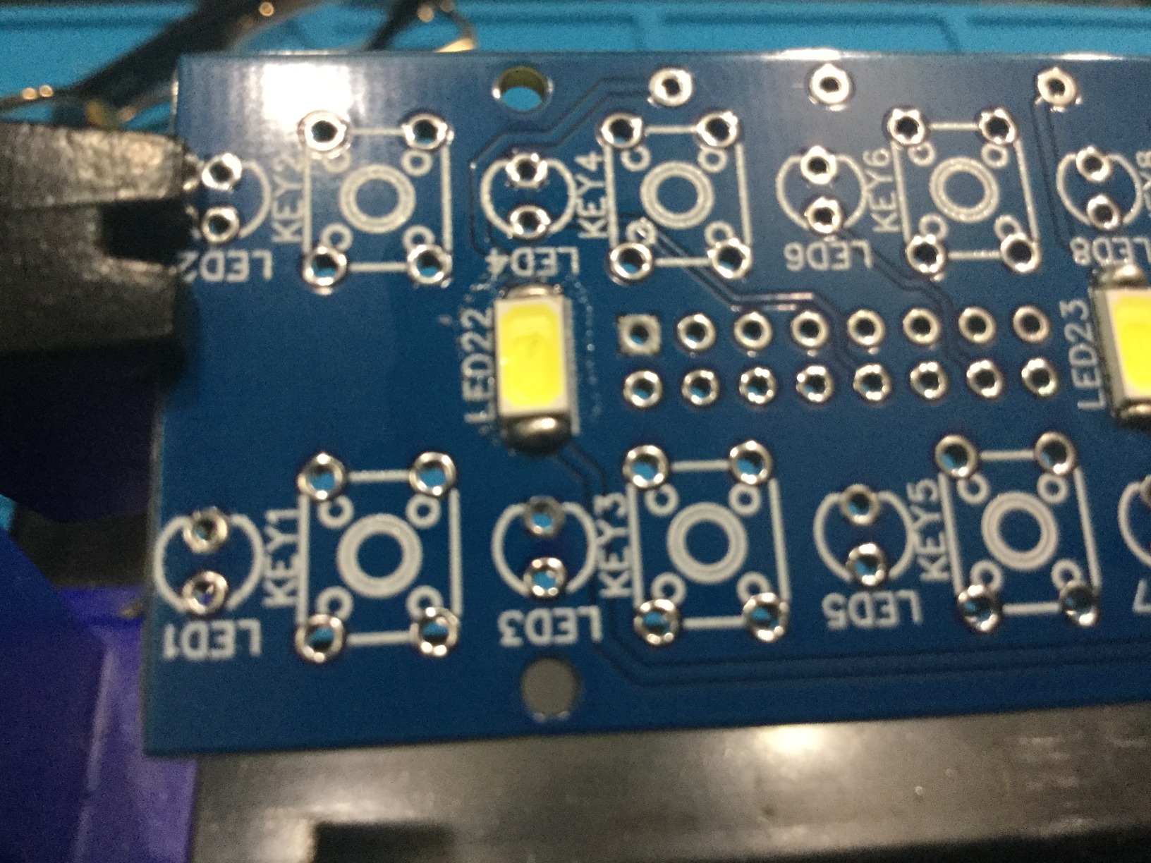 NEWACALOX Hot Air Rework Station 500°C Soldering Station with Hot Air Gun, Airflow Adjustable, Desoldering Station for BGA IC, SOIC CHIP, QFP, PLCC, etc. customer photo 1
