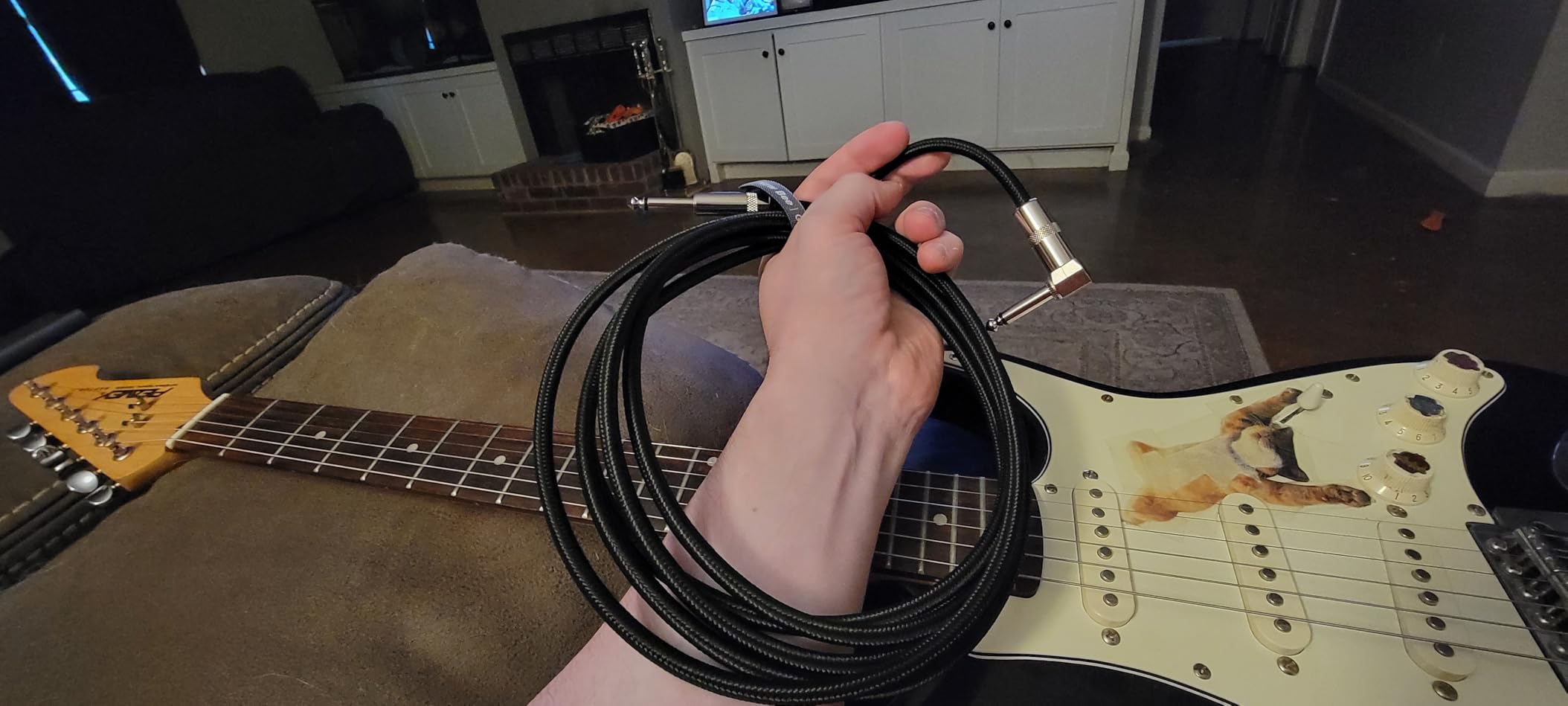New Bee Guitar Cable 10ft Electric Instrument Bass AMP Cord for Electric Mandolin, Pro Audio (Right Angle to Straight, Black) customer photo 1