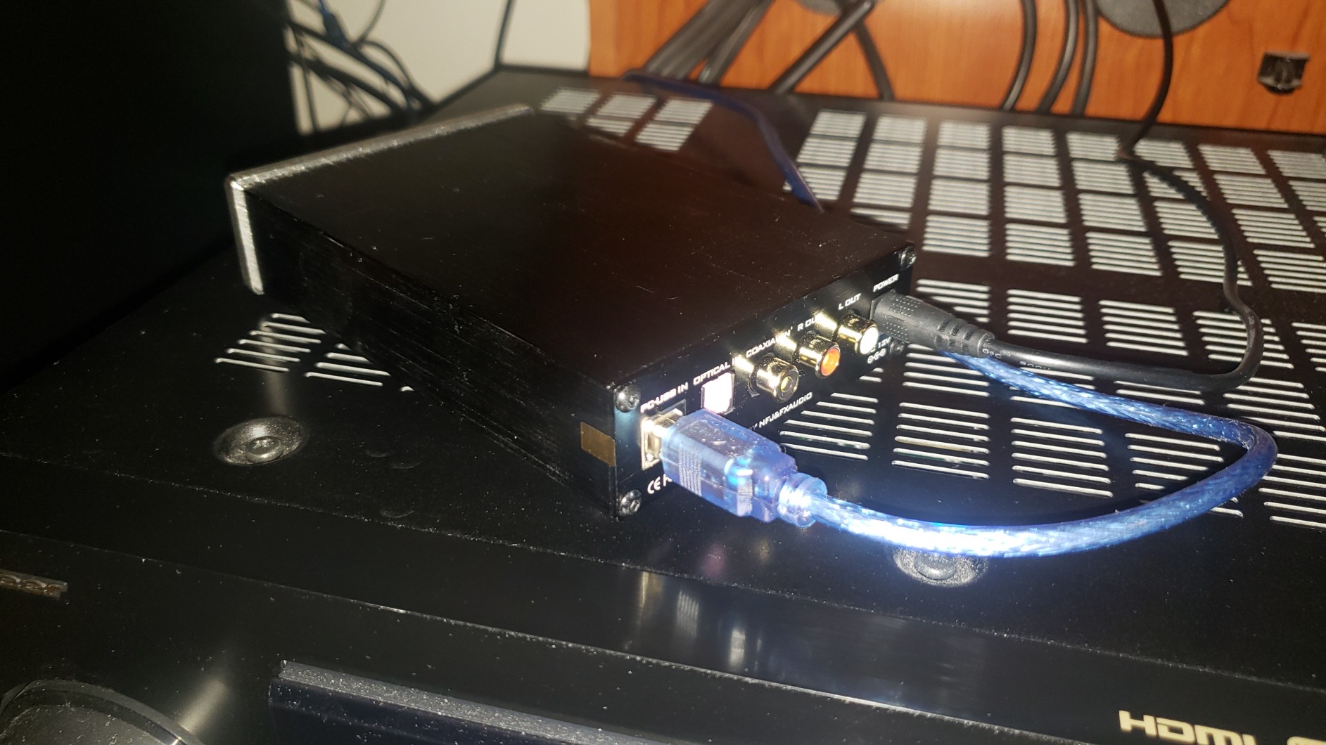 FX-Audio DAC-X6 Headphone amp Mini HiFi 2.0 Digital Audio Decoder DAC Input USB/Coaxial/Optical Output RCA/Headphone Amplifier 24Bit/96KHz DC12V (Black) customer photo 2