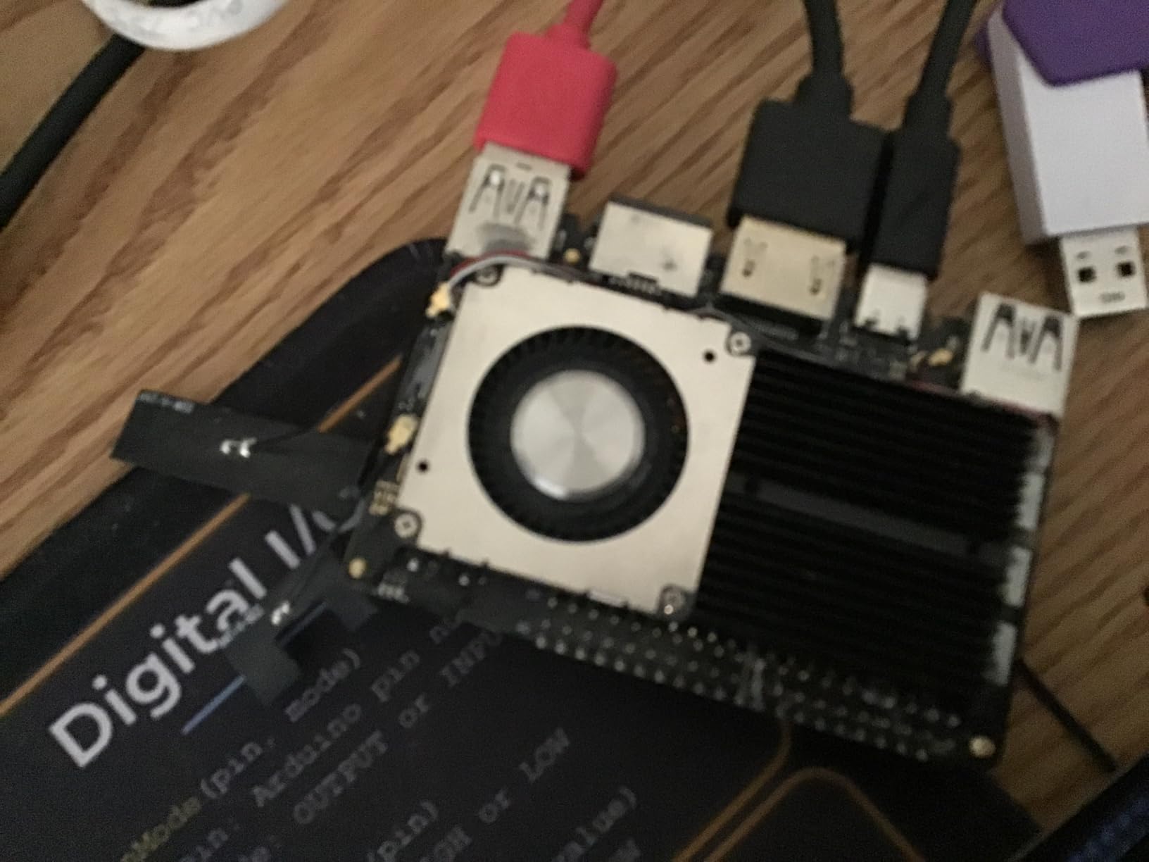 Khadas VIM3 4+32GB Amlogic A311D Single Board Computer with 5.0 Tops NPU Mini PC Desktop Run Khadas OOWOW/Android/LibreELEC/Ubuntu customer photo 1